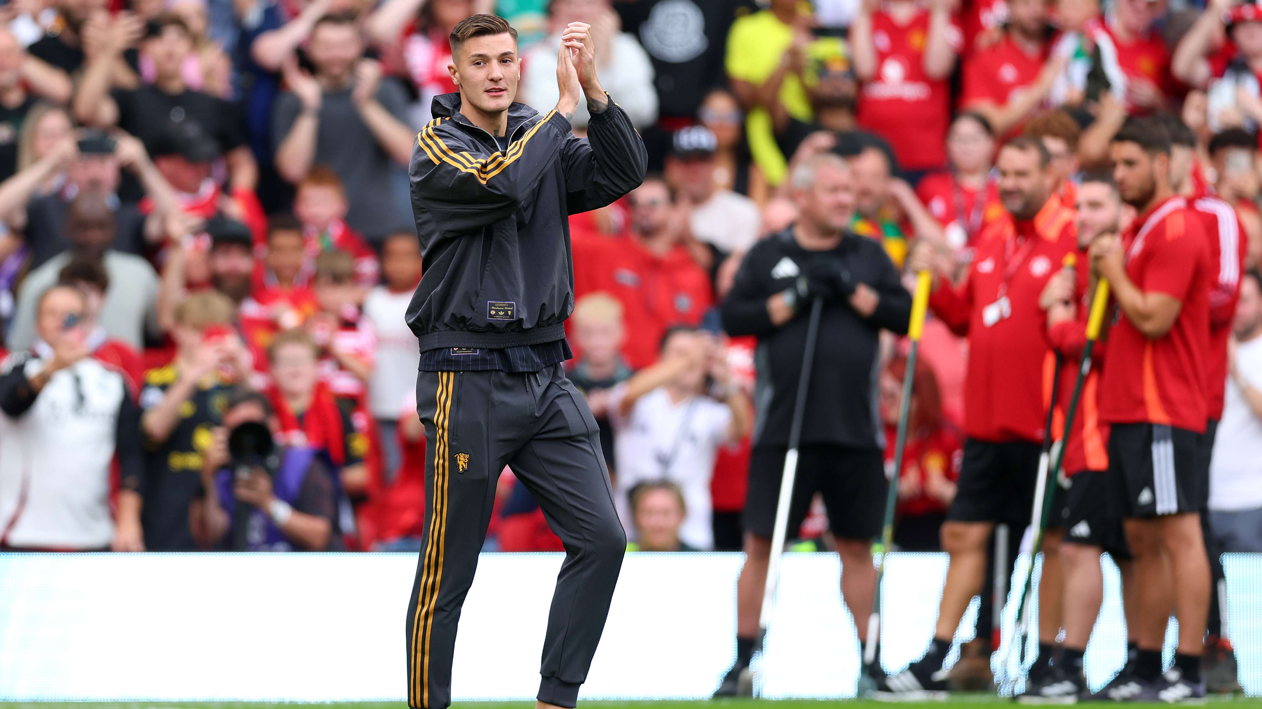 Manchester United v ACF Fiorentina - Pre-Season Friendly