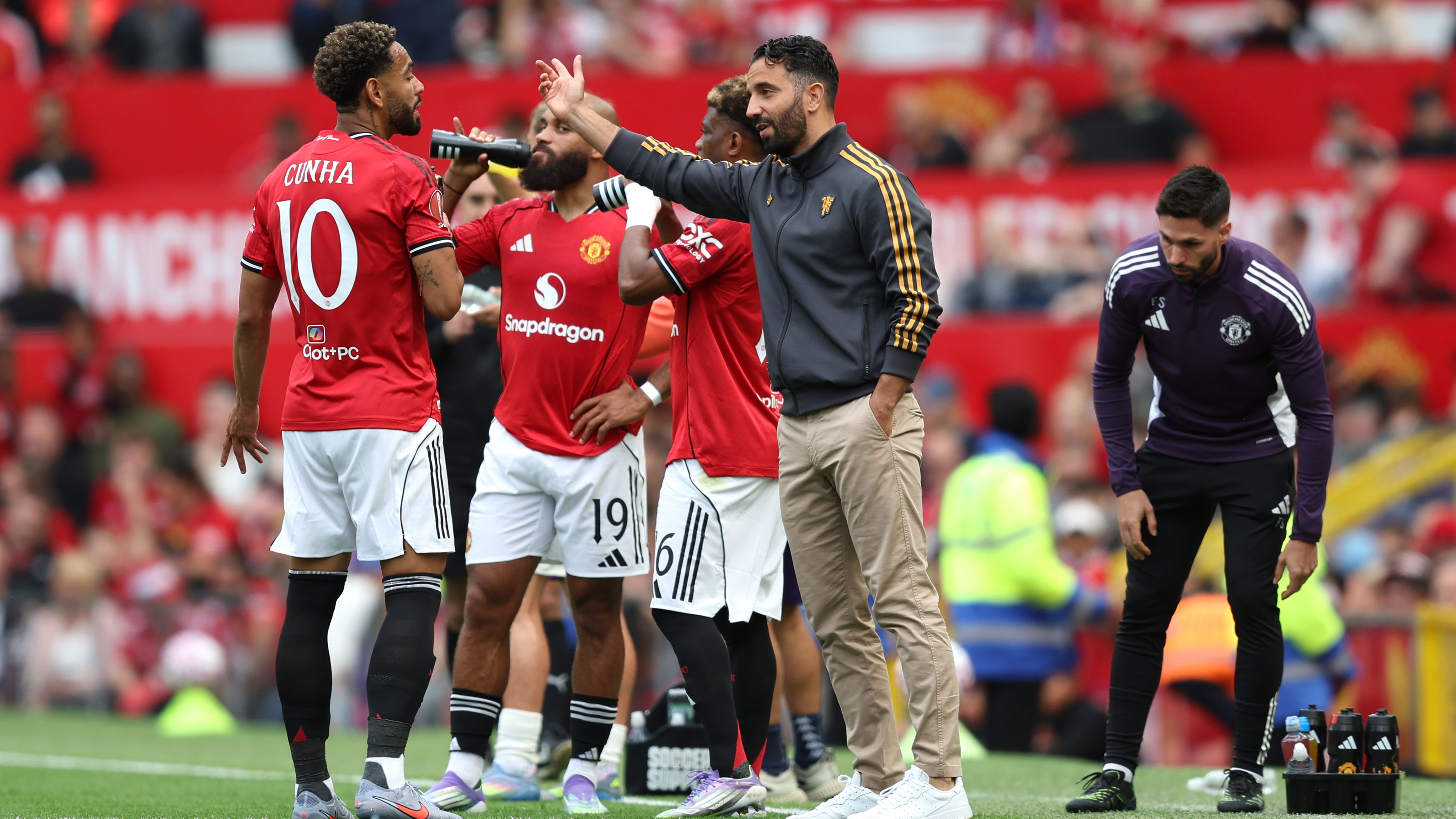 Manchester United v ACF Fiorentina - Pre-Season Friendly
