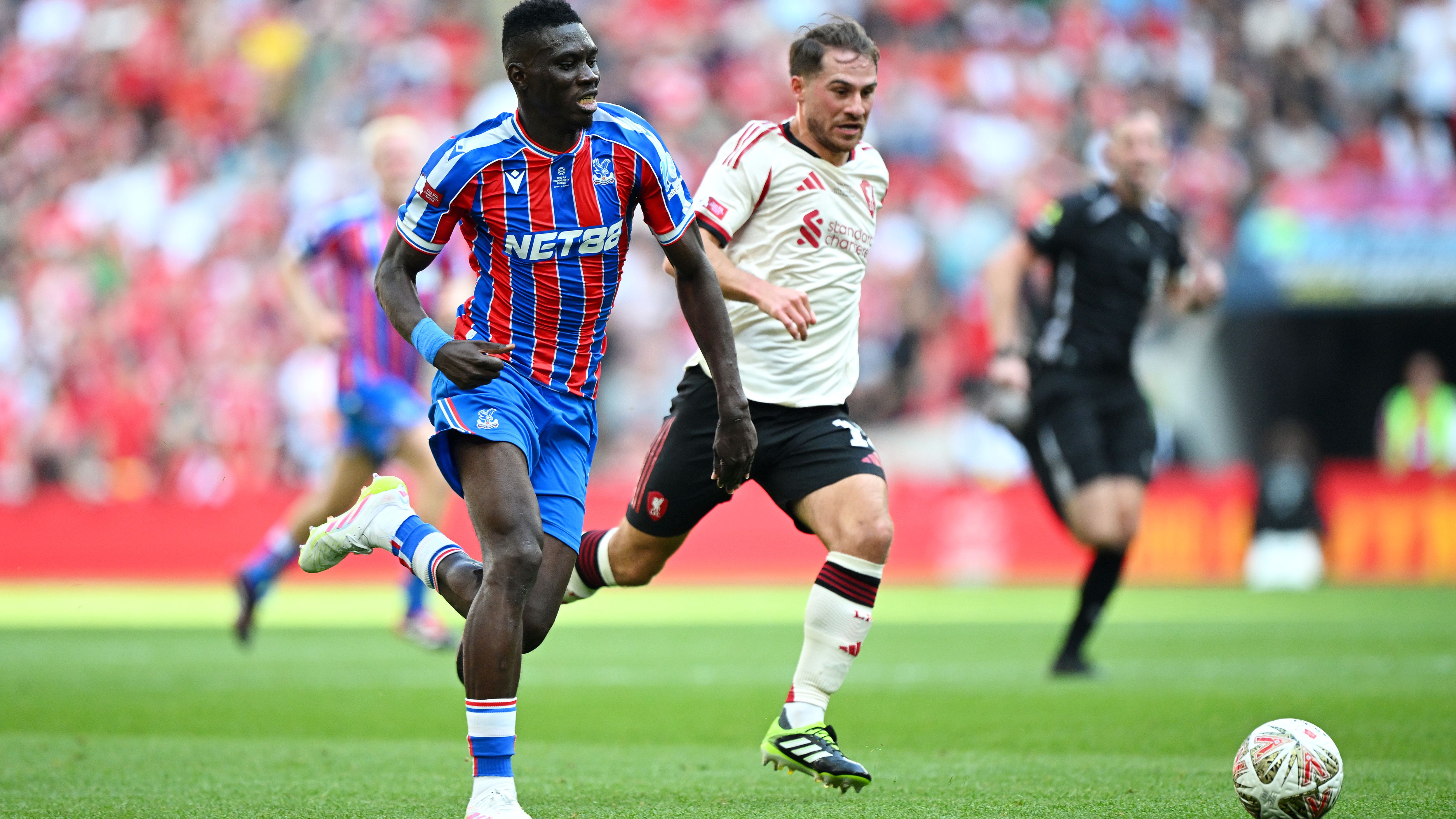 مباراة الدرع الخيرية