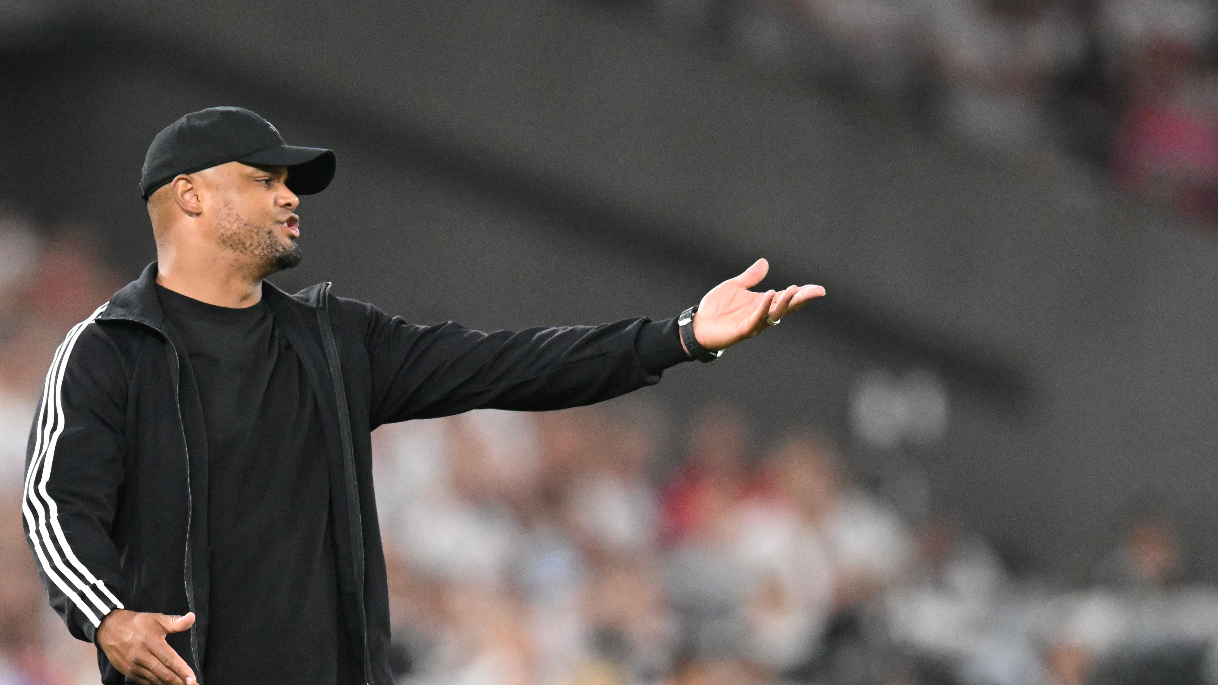 Kompany prepara el partido Bayern Frankfurt Bundesliga