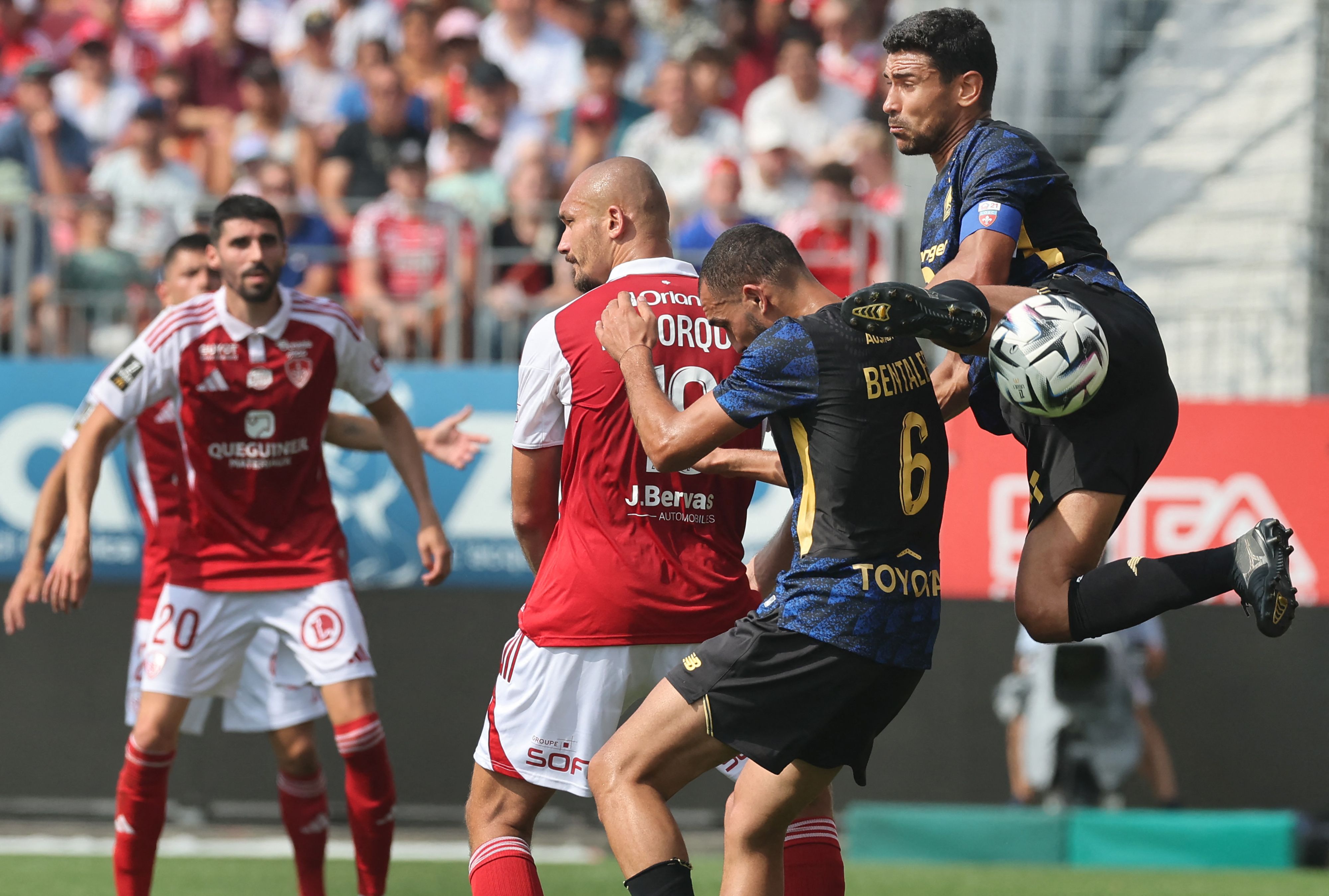 FBL-FRA-LIGUE1-BREST-LILLE