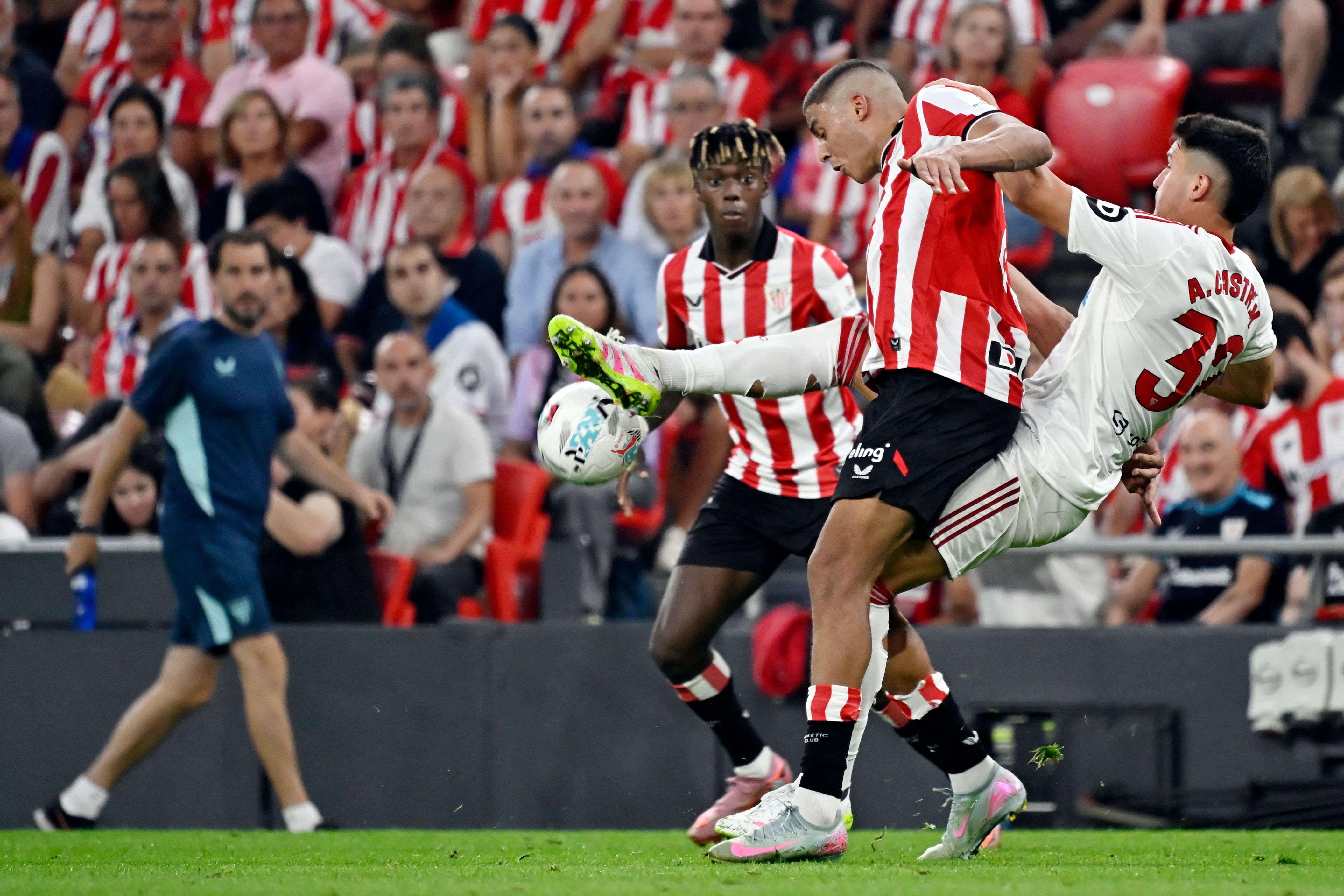 FBL-ESP-LIGA-ATHLETIC BILBAO-SEVILLA