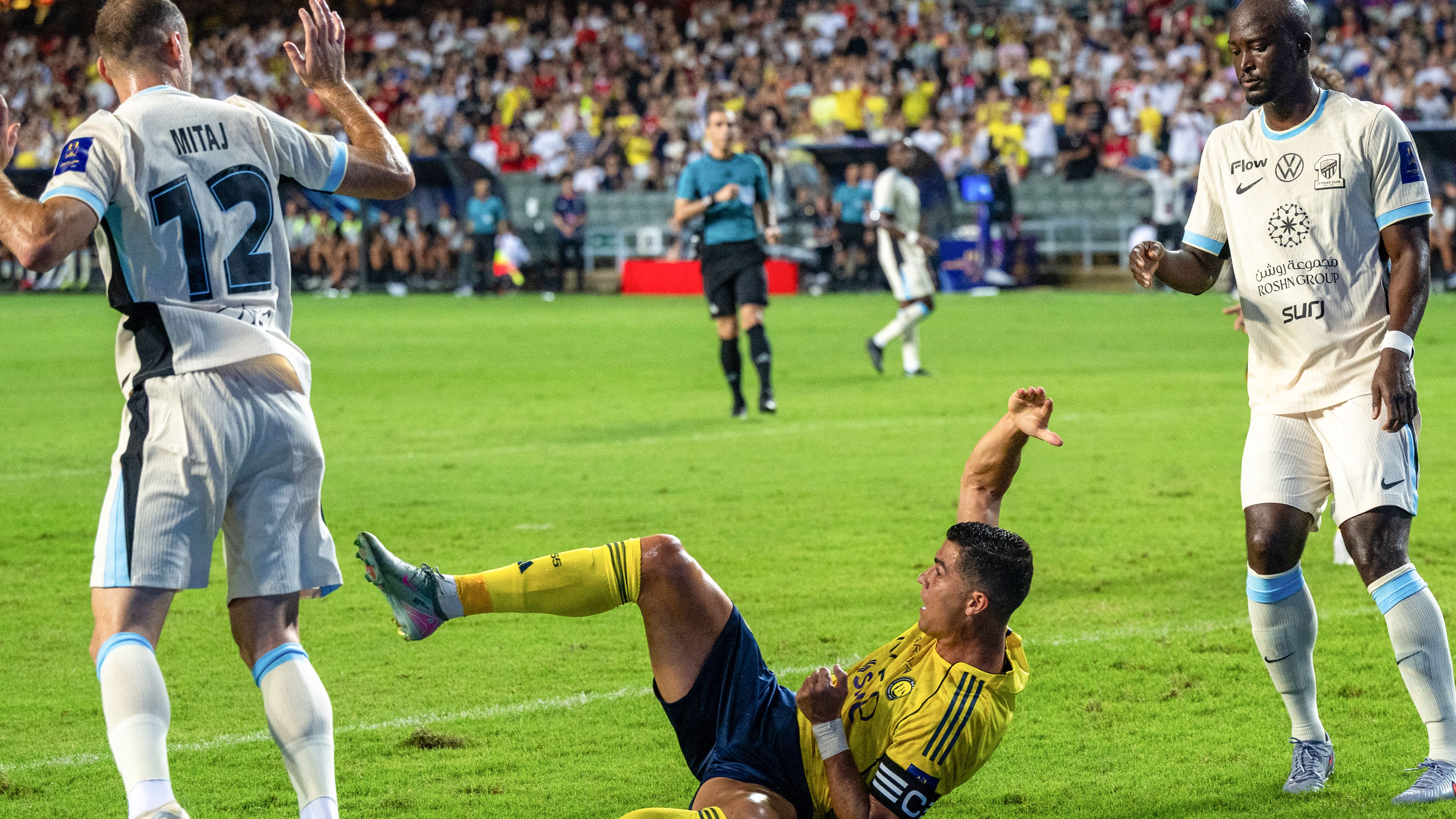 FBL-HKG-KSA-SUPER CUP-NASSR-ITTIHAD