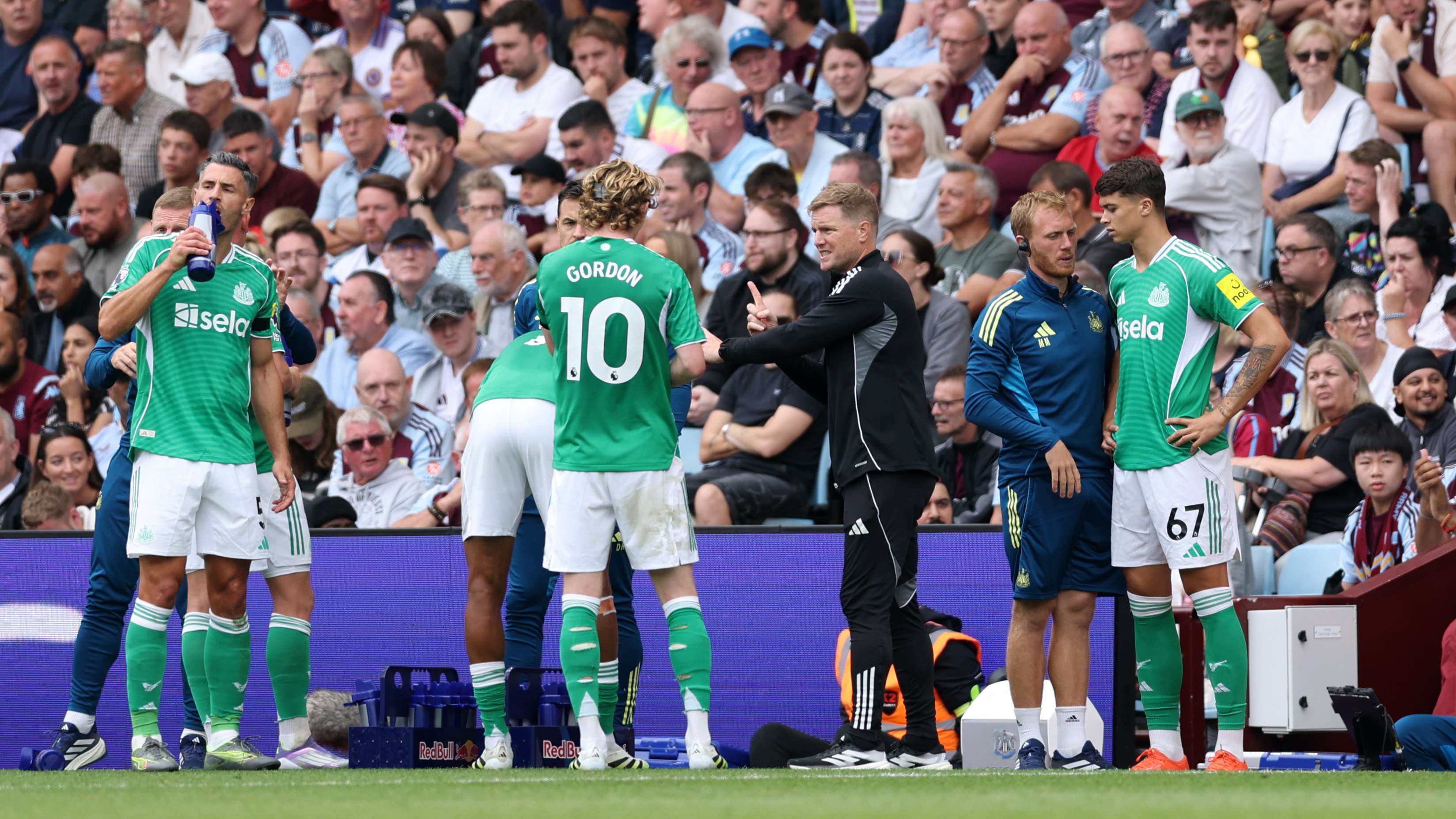 Aston Villa v Newcastle United - Premier League