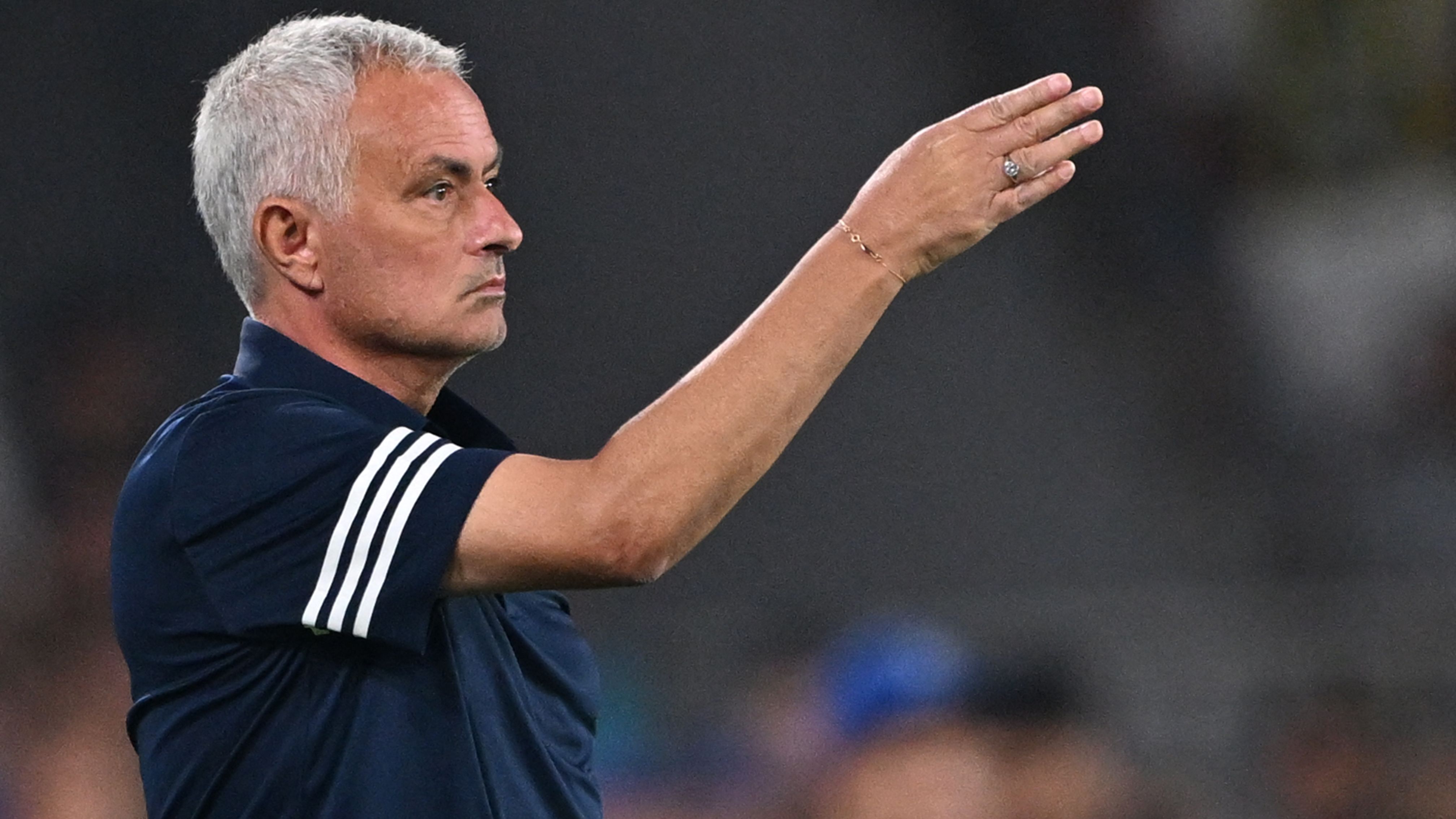 FBL-EUR-C1-FENERBAHCE-BENFICA-QUALIFY