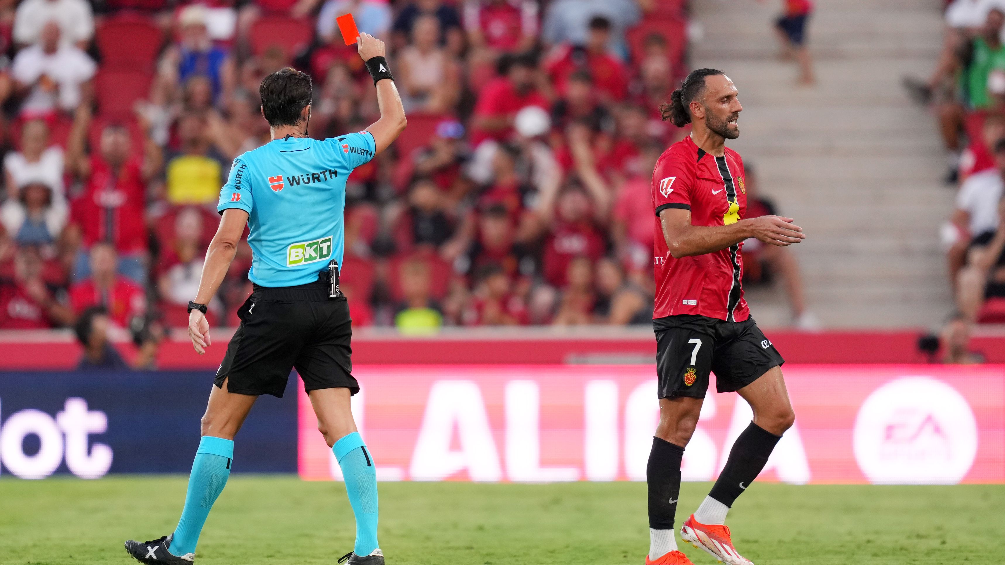 RCD Mallorca v FC Barcelona - LaLiga EA Sports