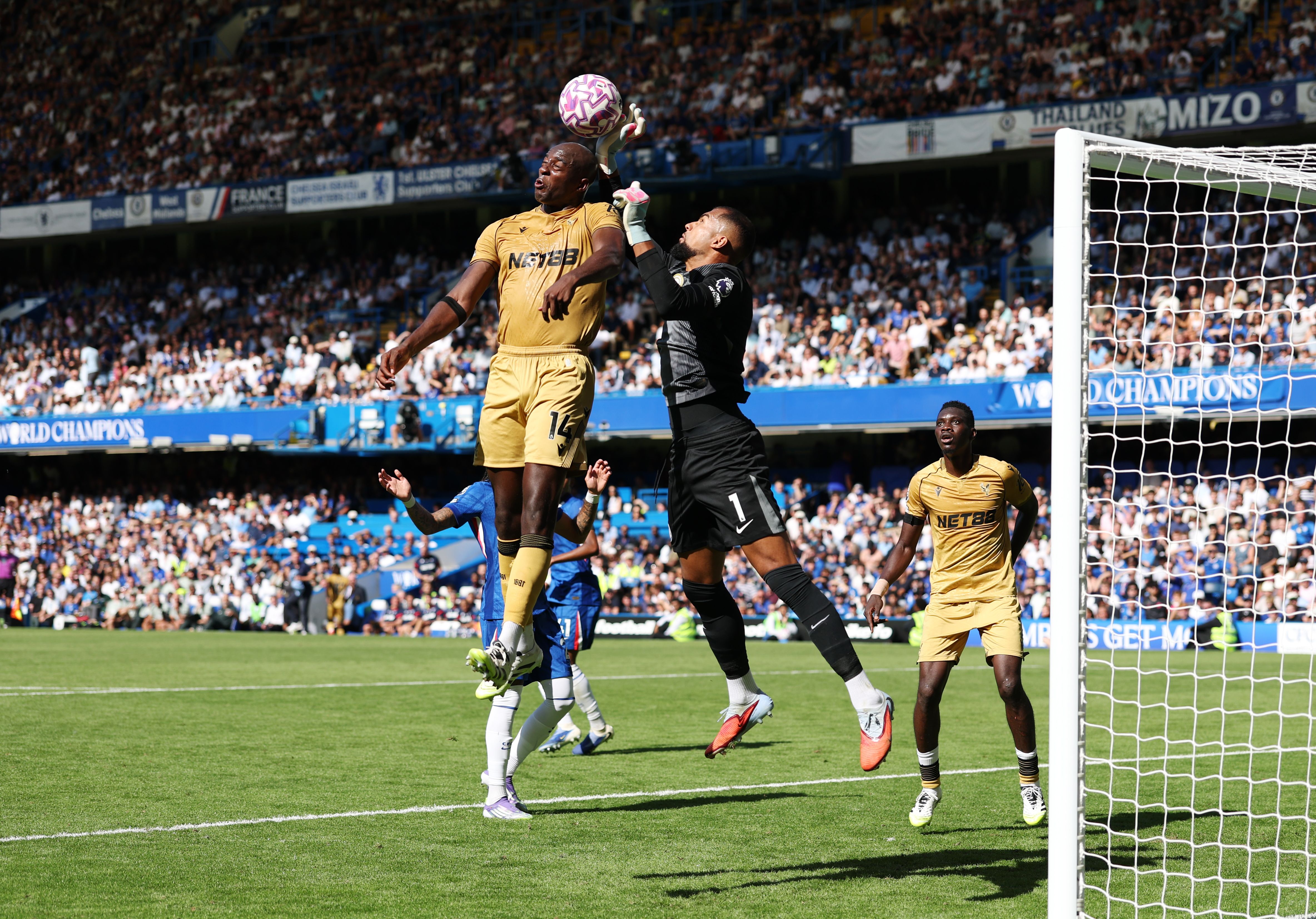 Chelsea v Crystal Palace - Premier League