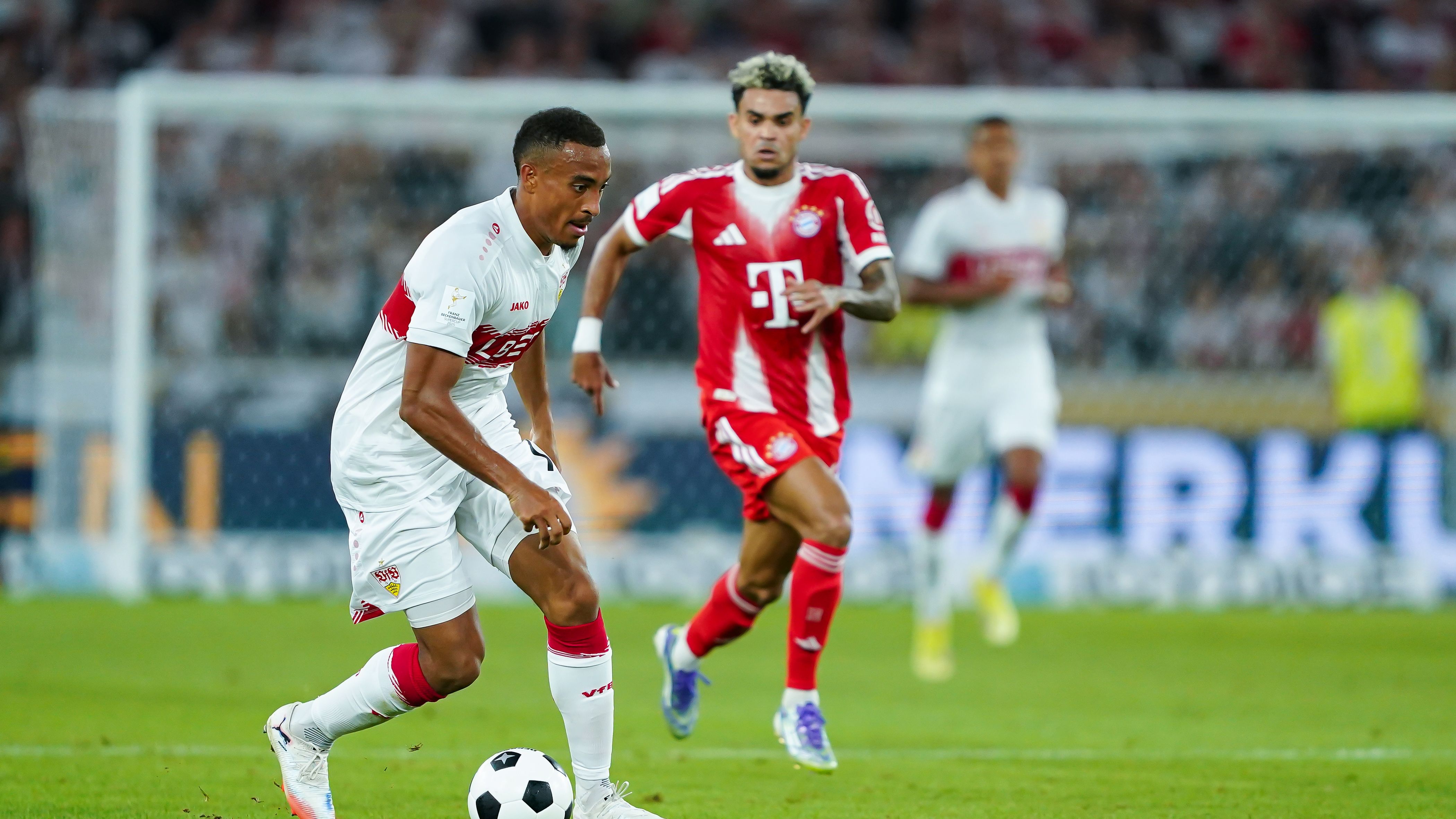 VfB Stuttgart v FC Bayern München - Franz-Beckenbauer-Supercup 2025