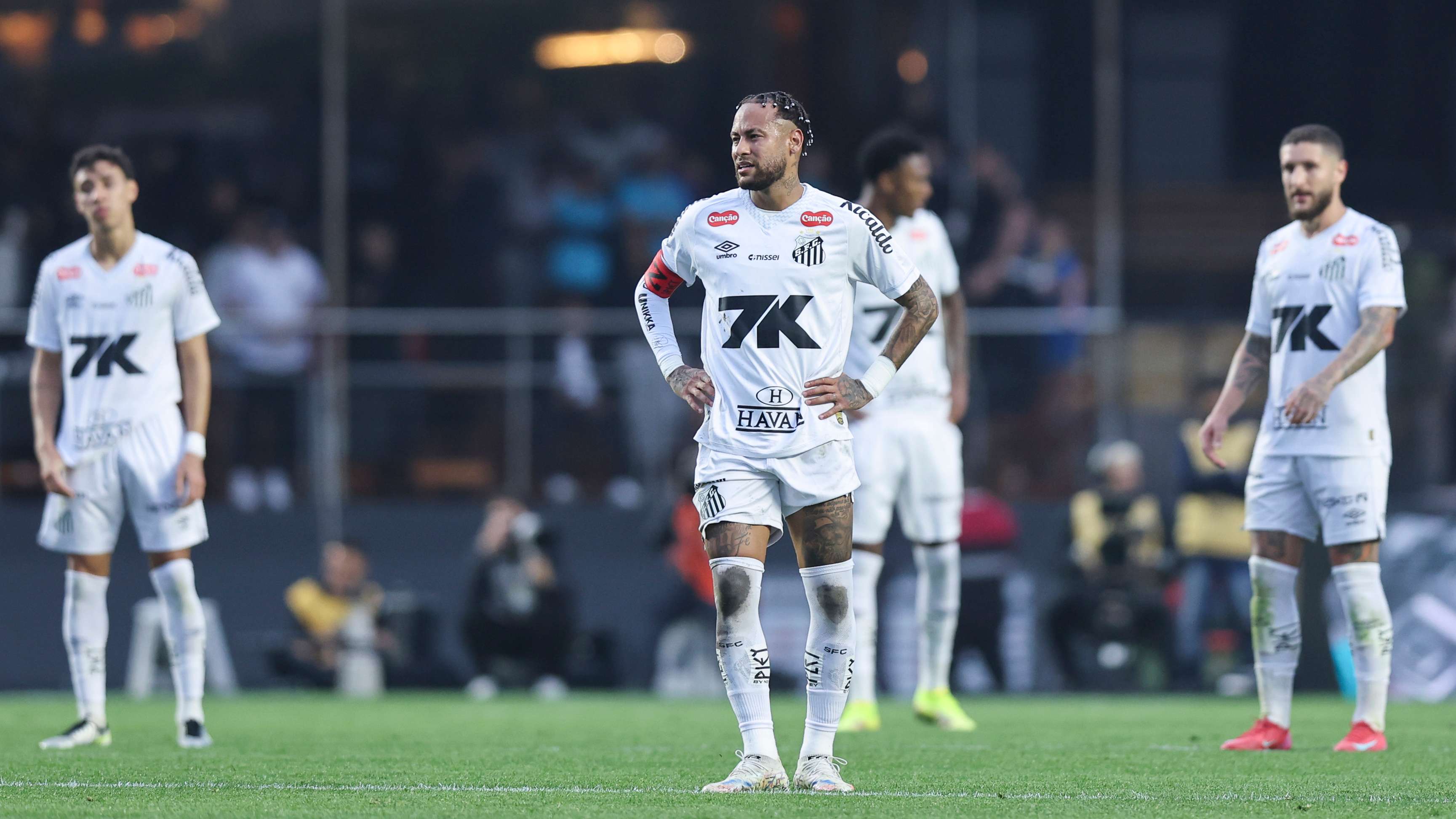 Santos v Vasco Da Gama - Brasileirao 2025