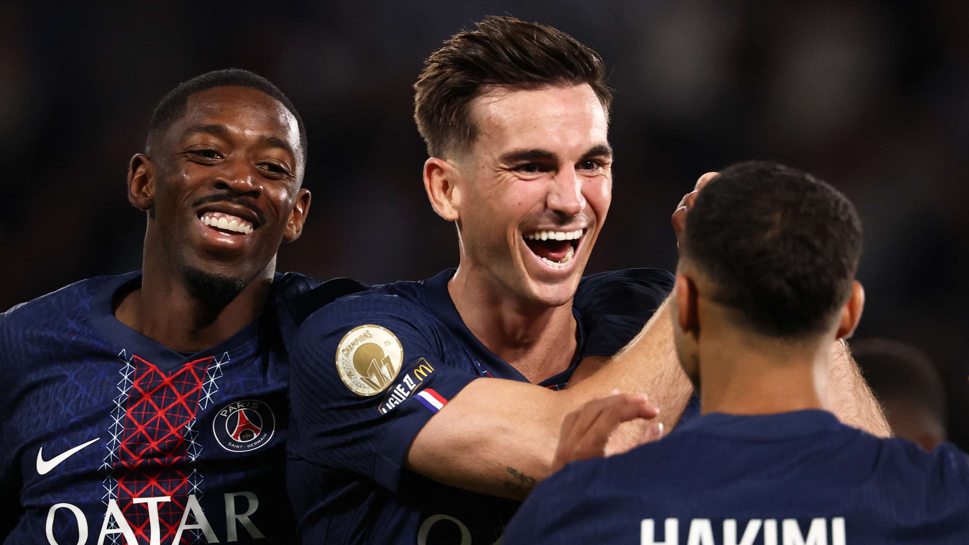 TOPSHOT-FBL-FRA-LIGUE1-PSG-ANGERS