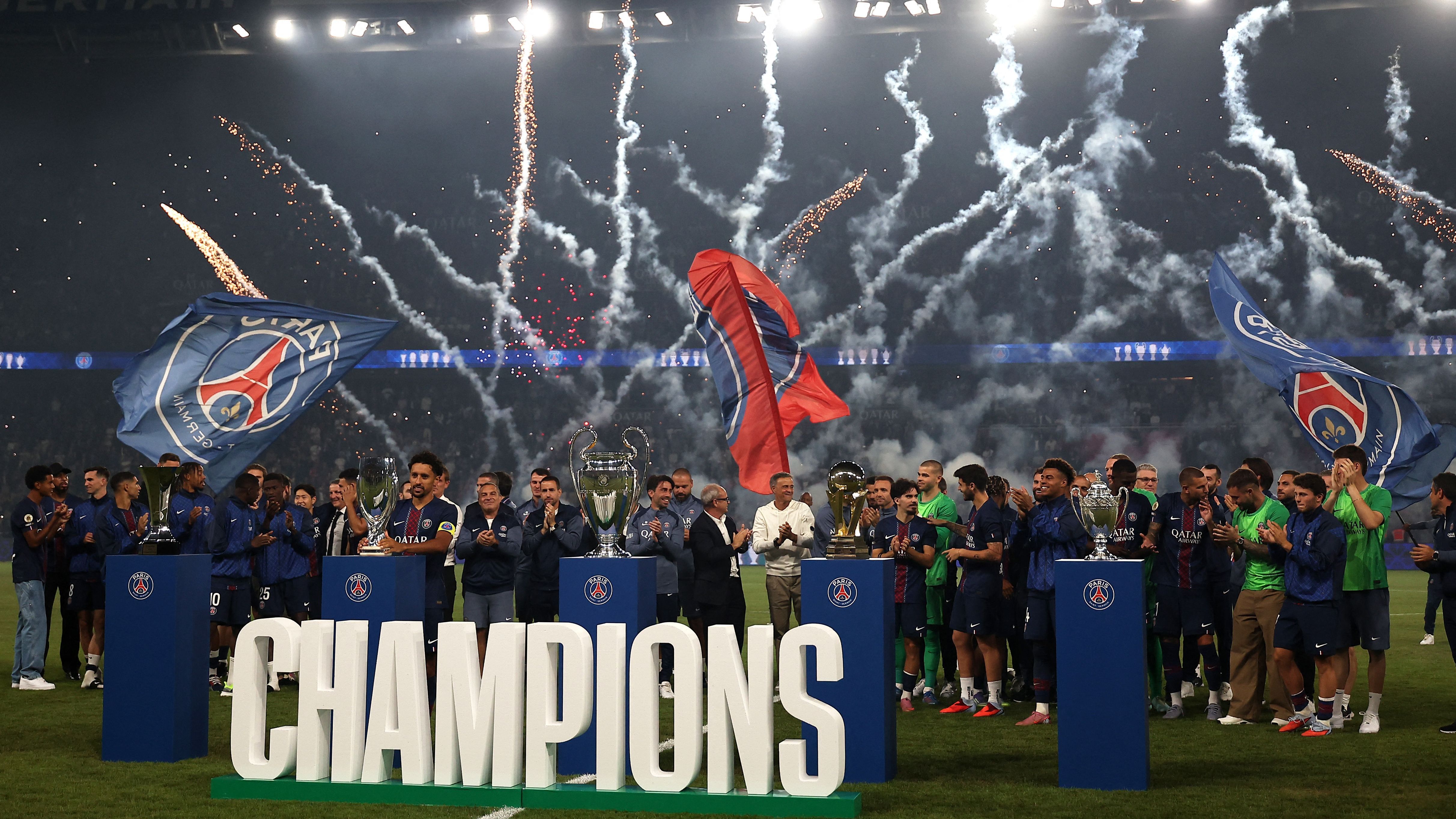 TOPSHOT-FBL-FRA-LIGUE1-PSG-ANGERS