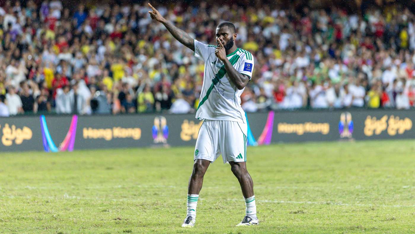 Al-Ahli contro Al-Riyadh nella Roshn Saudi Pro League: Kessié e Mahrez in attesa di un verdetto