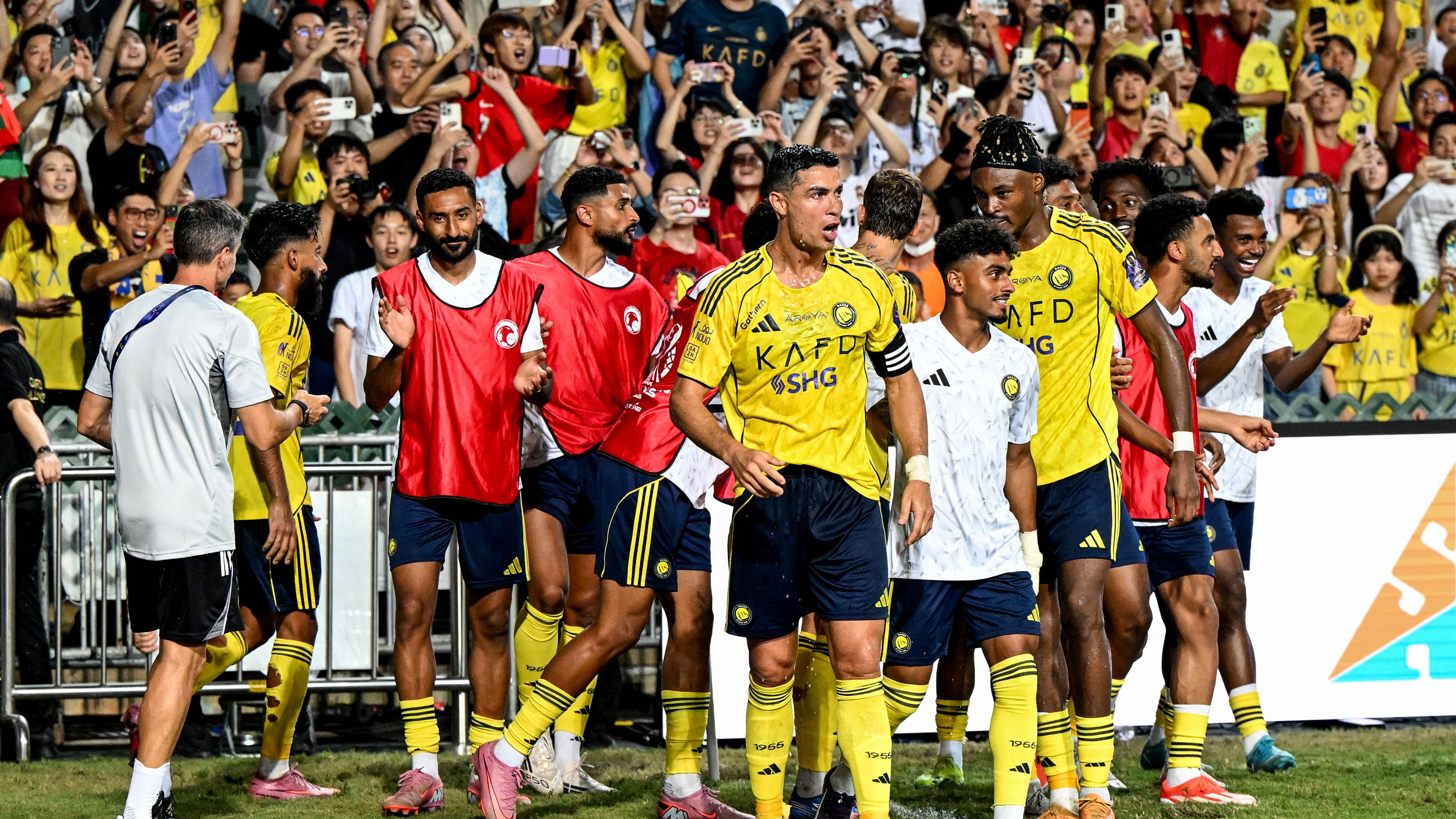 FBL-HKG-KSA-SUPER CUP-NASSR-AHLI