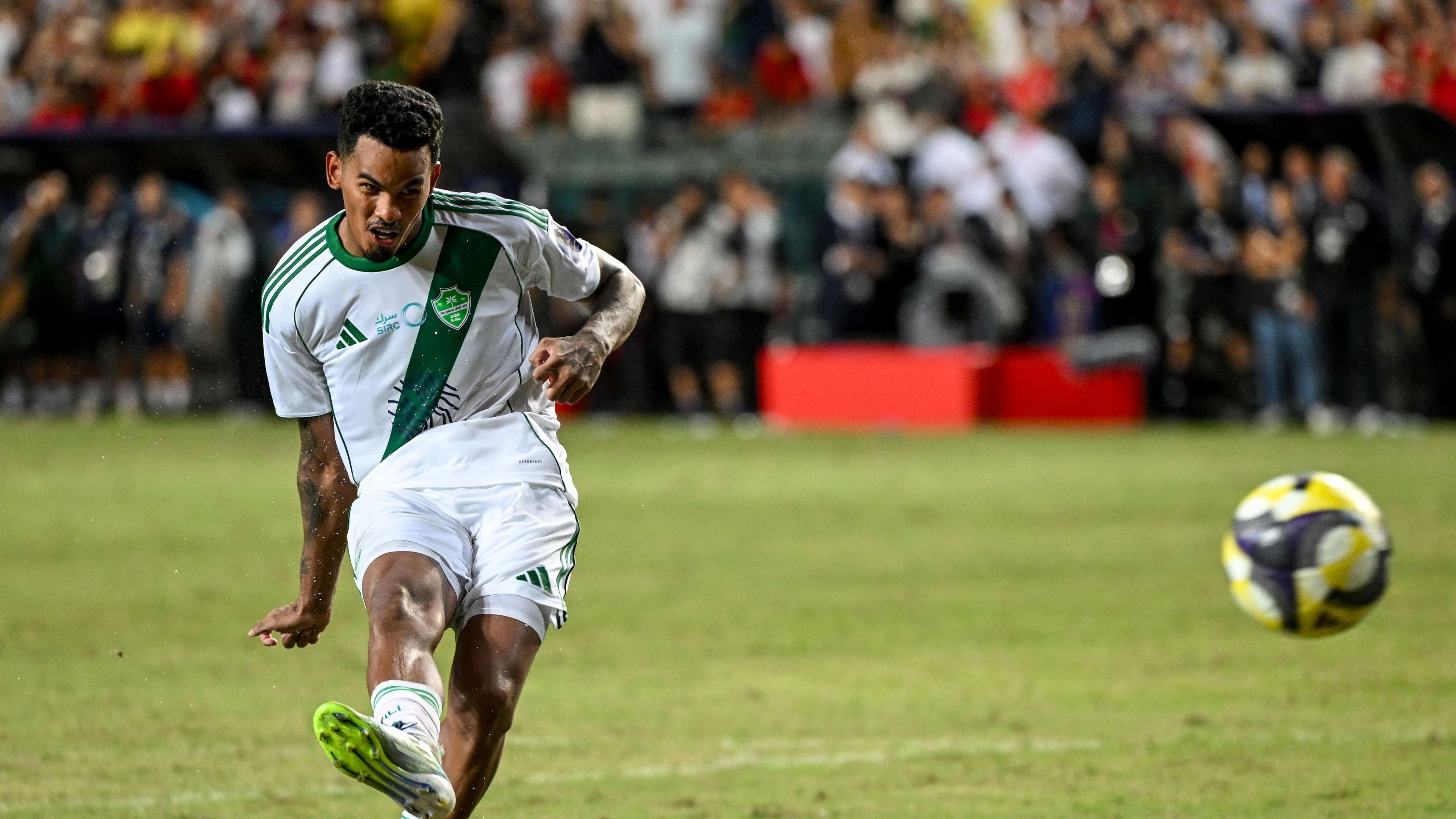 FBL-HKG-KSA-SUPER CUP-NASSR-AHLI