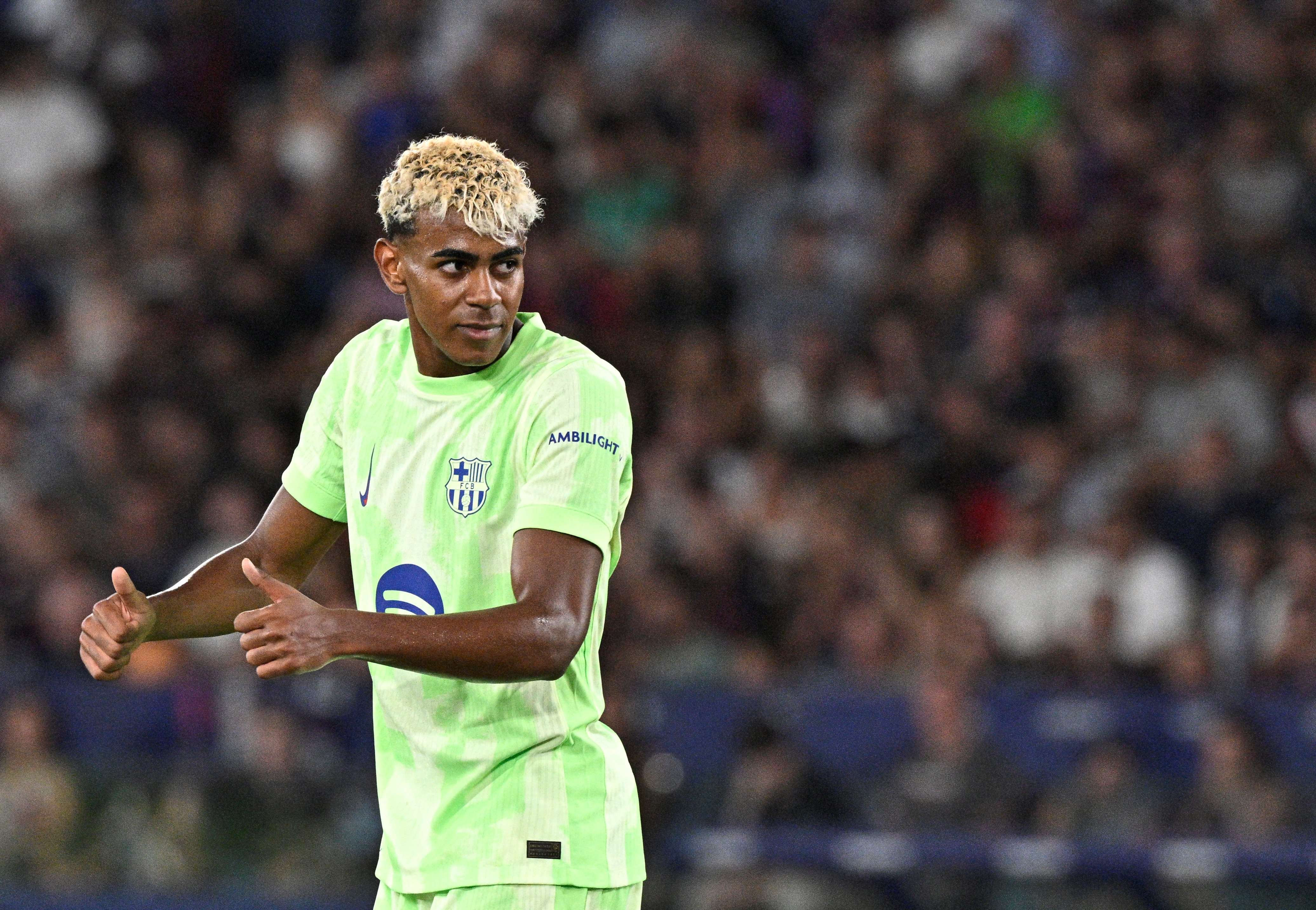 FBL-ESP-LIGA-LEVANTE-BARCELONA