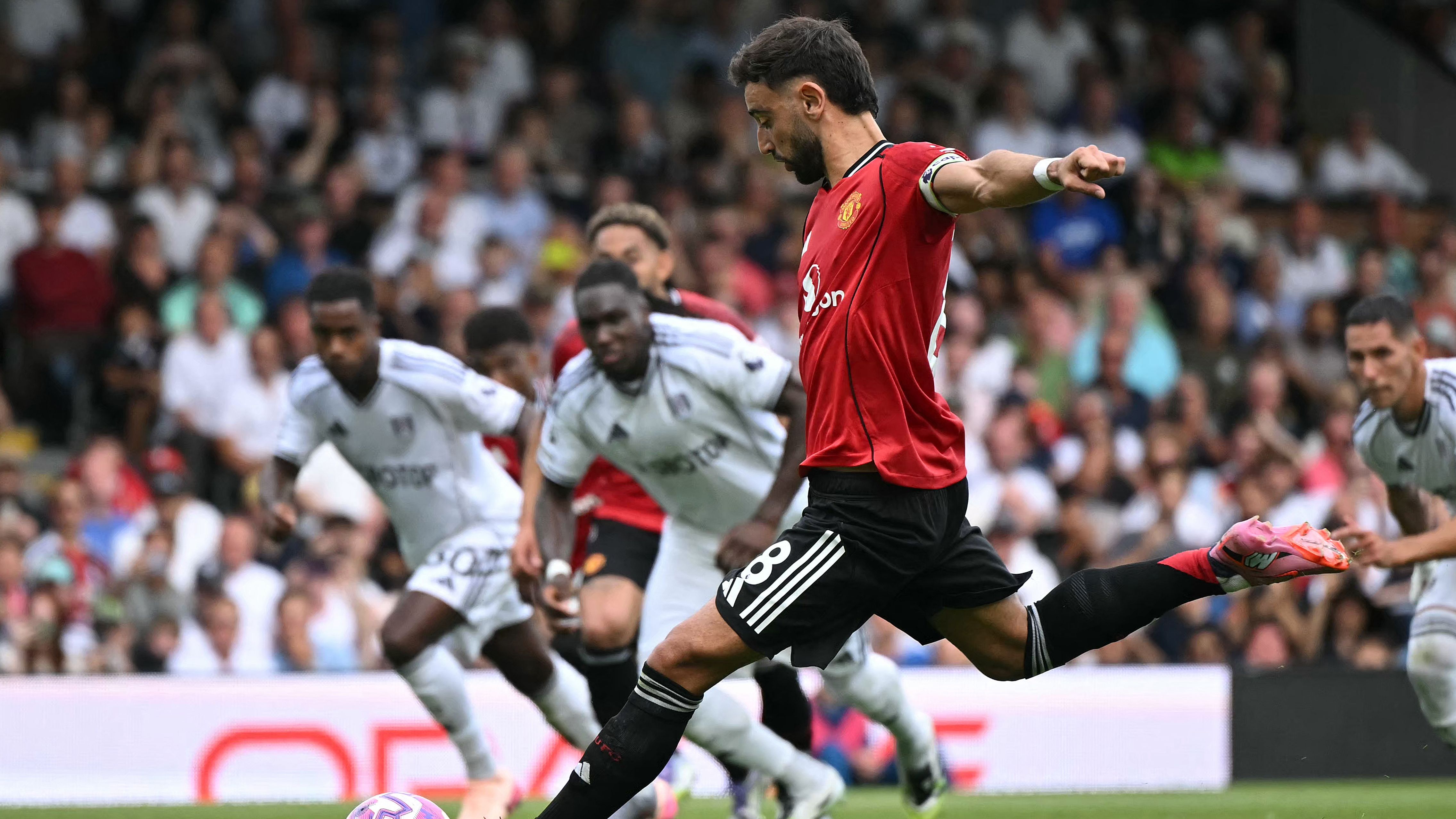 FBL-ENG-PR-FULHAM-MAN UTD