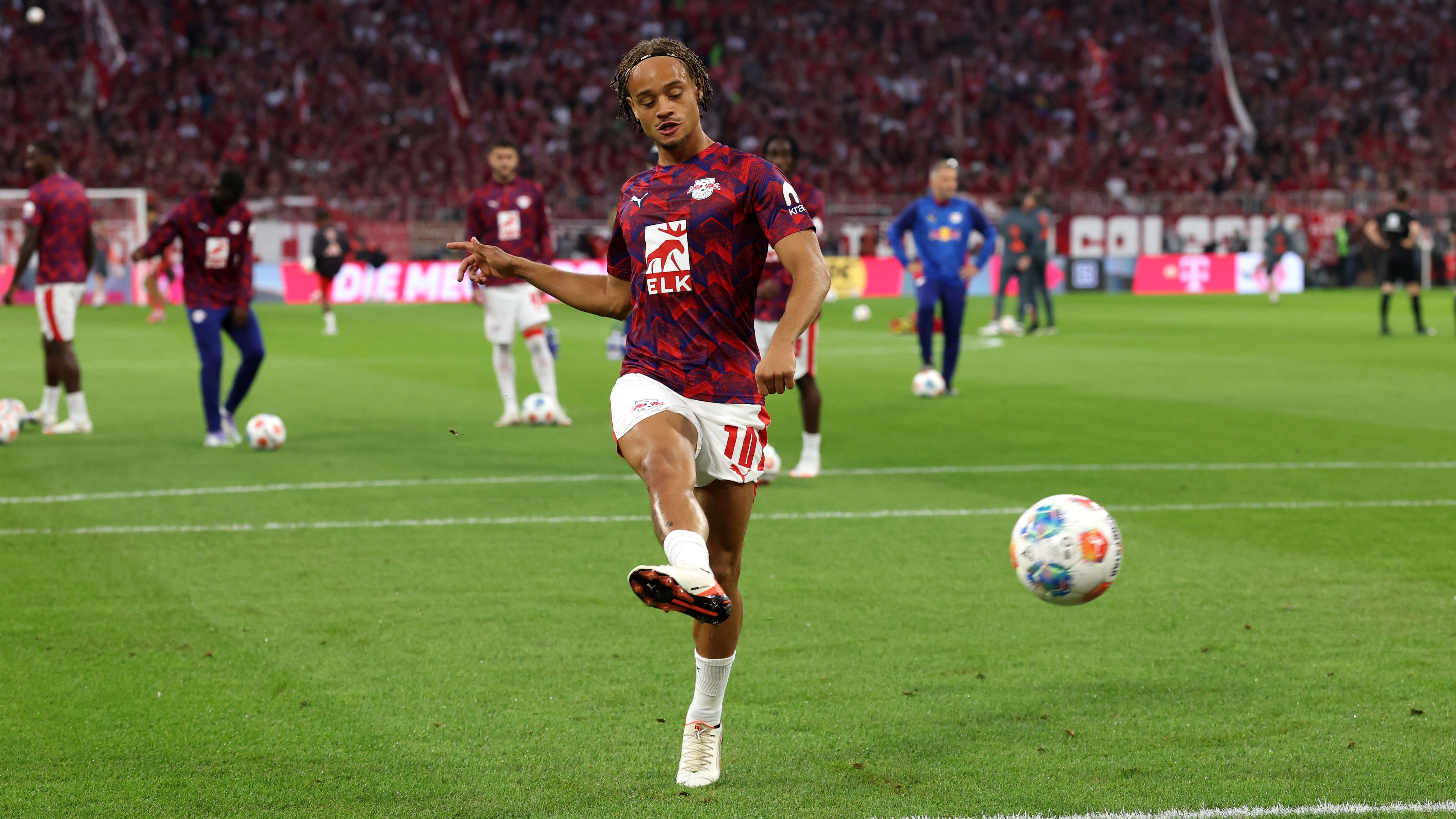 تشافي سيمونز