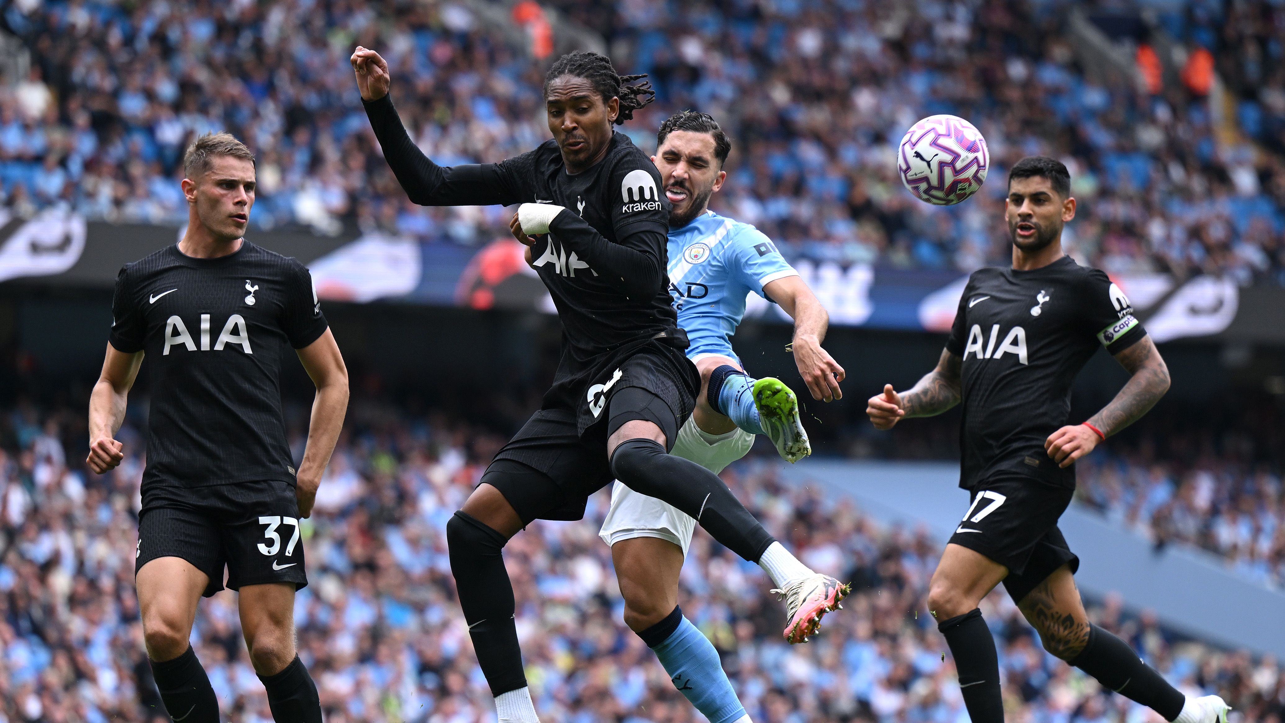 Tottenham Hotspur contre Manchester City, Premier League 2025-2026 – photo