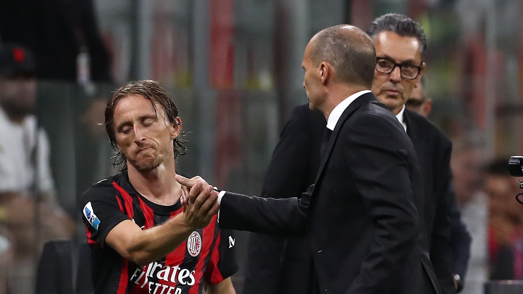 العلاقة مع أليجري