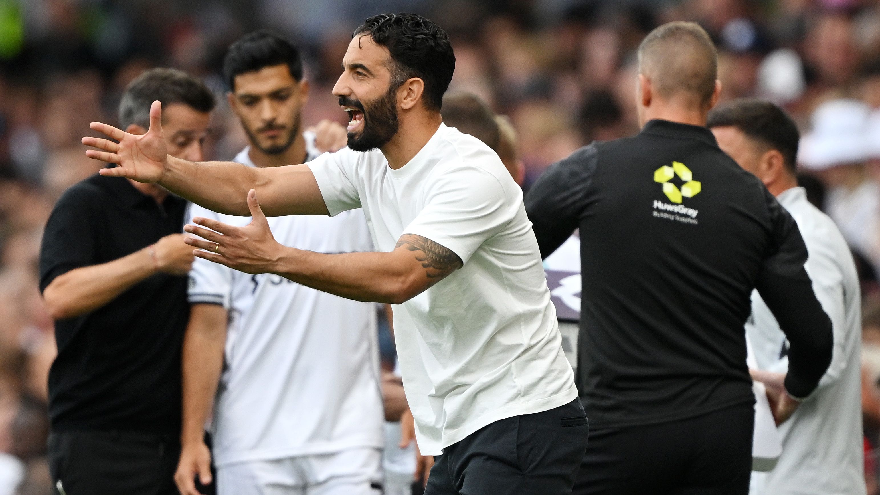Fulham v Manchester United - Premier League