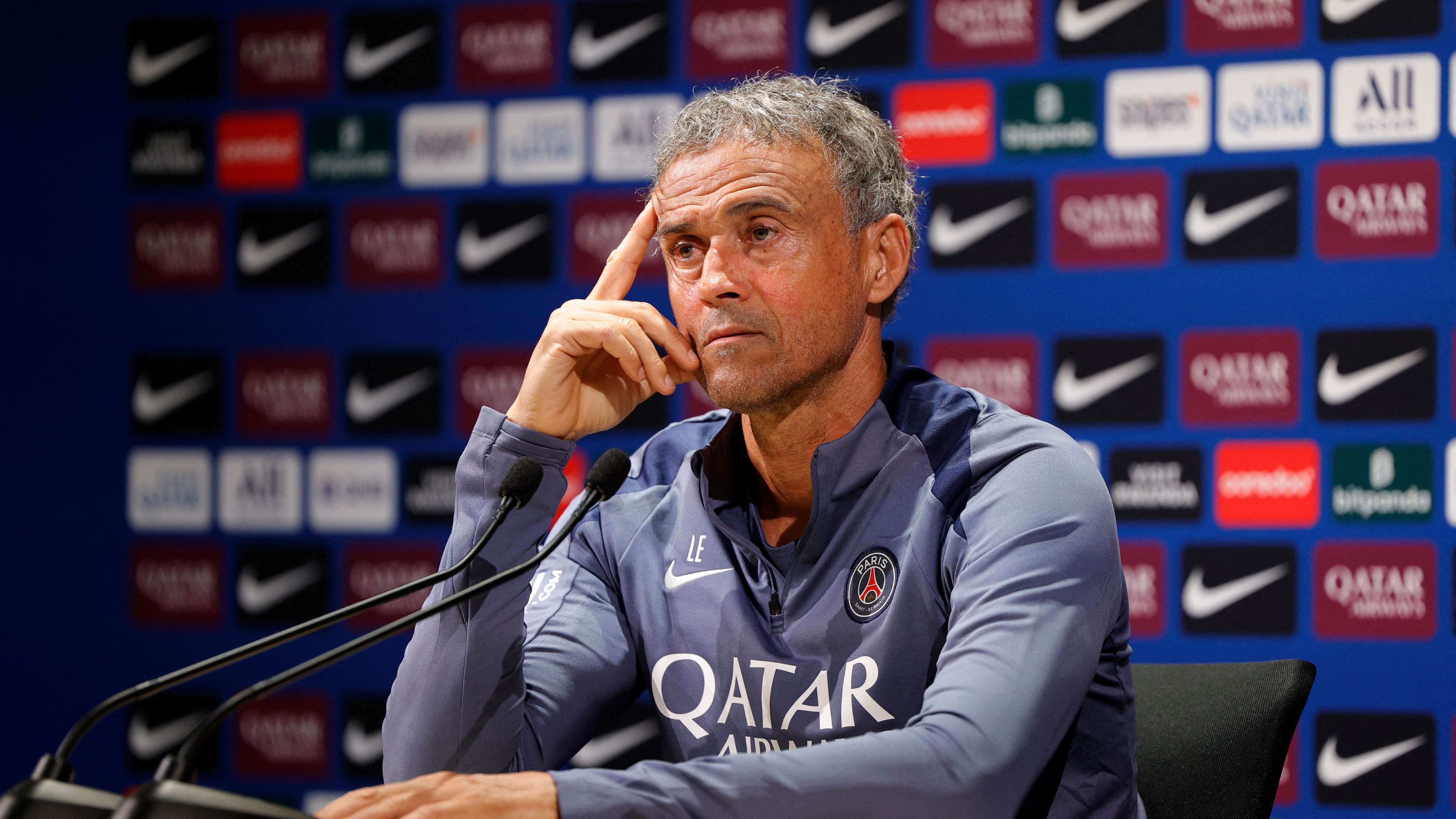 FBL-FRA-LIGUE1-PSG-PRESSER
