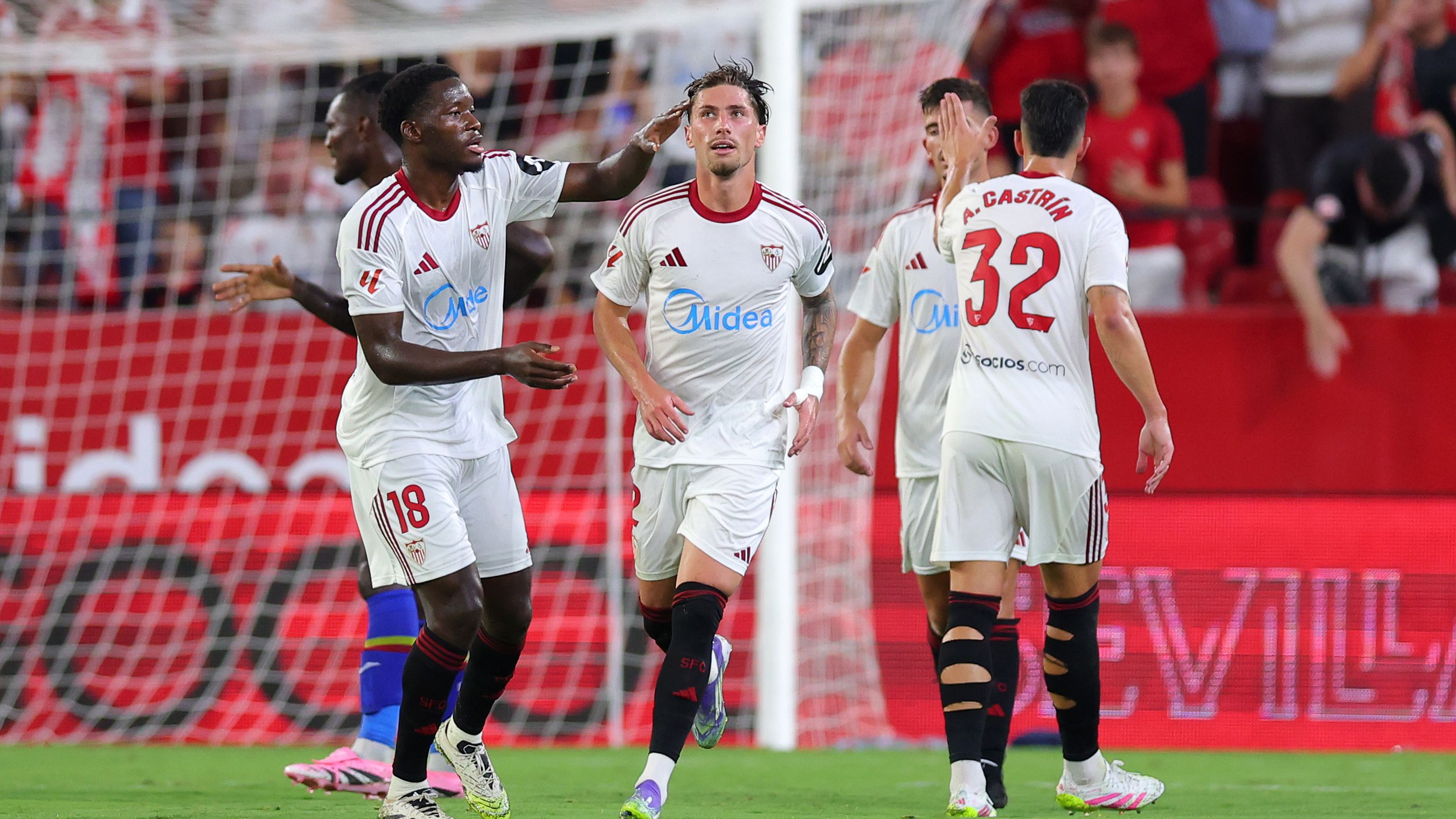 Sevilla FC v Getafe CF - LaLiga EA Sports