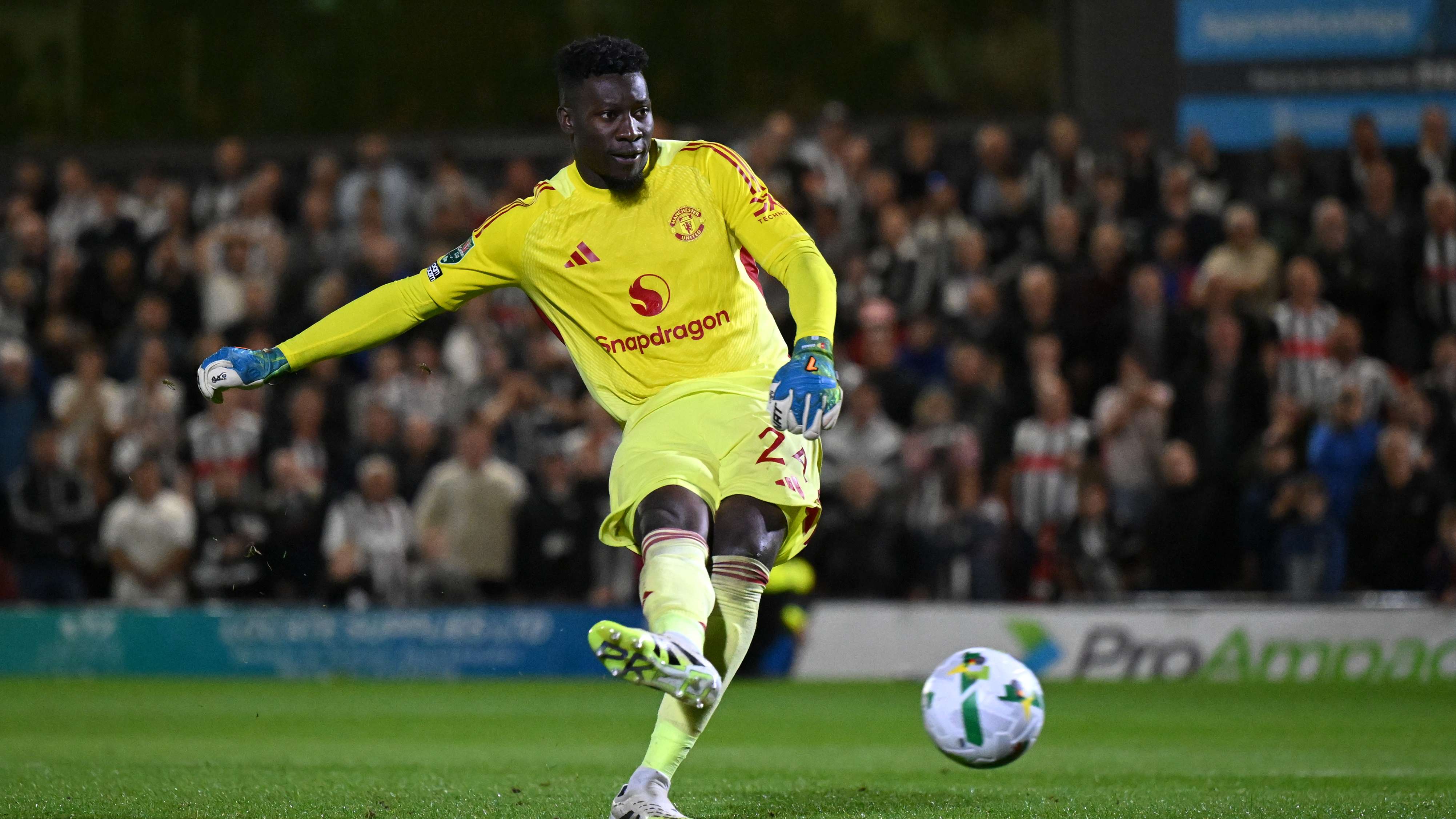 Grimsby Town v Manchester United - Carabao Cup Second Round