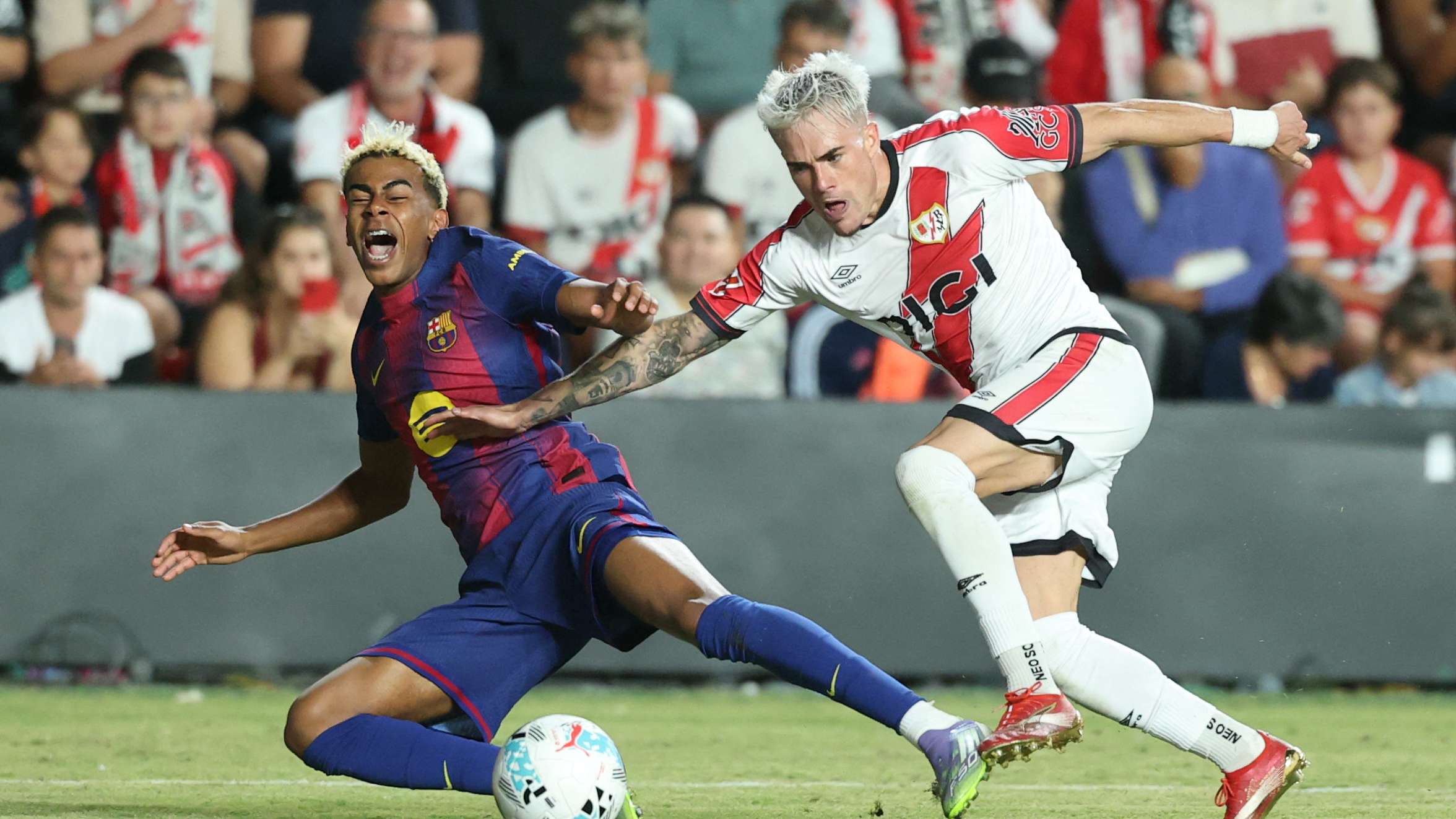 TOPSHOT-FBL-ESP-LIGA-RAYO VALLECANO-BARCELONA