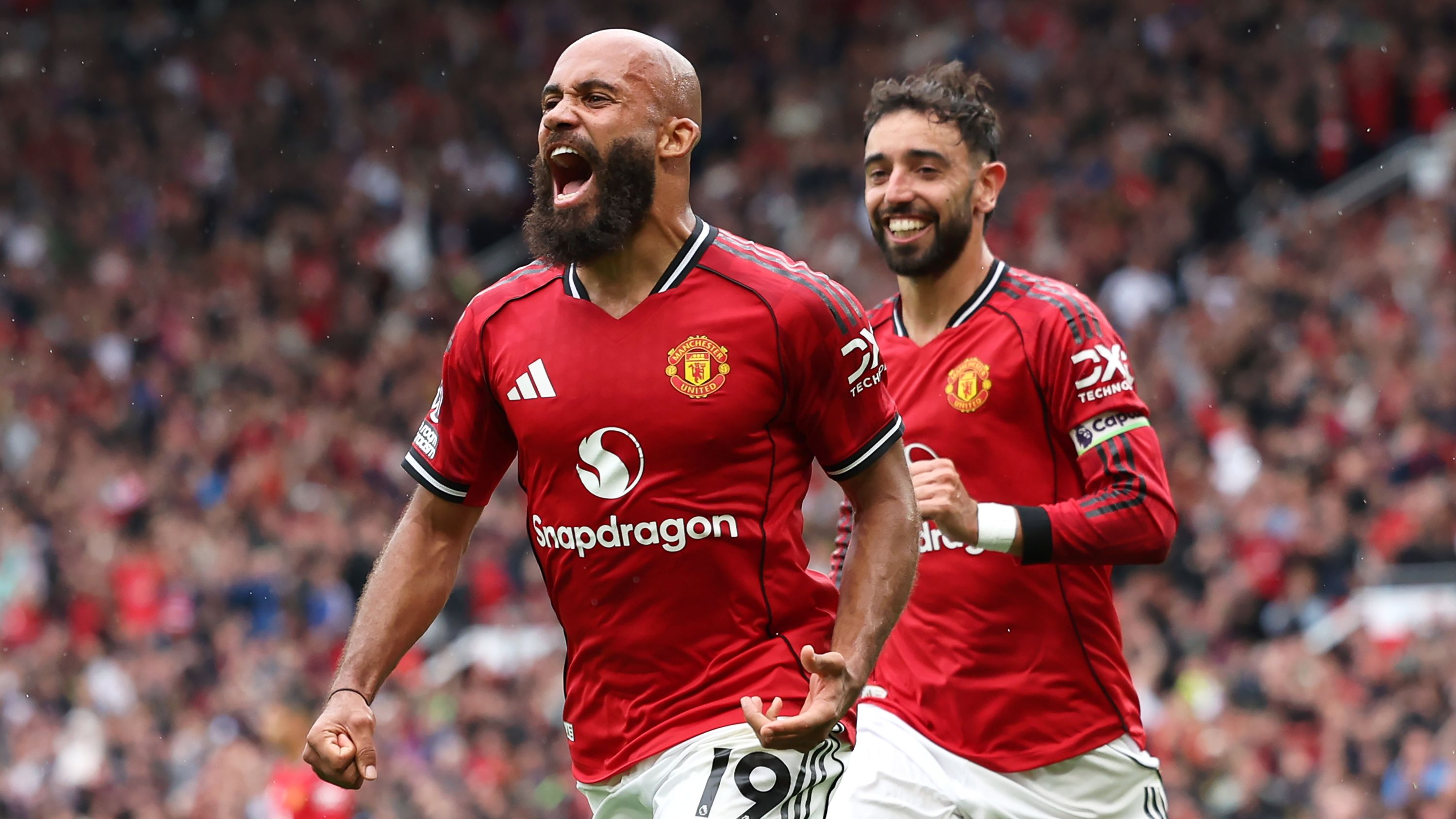 Manchester United v Burnley - Premier League