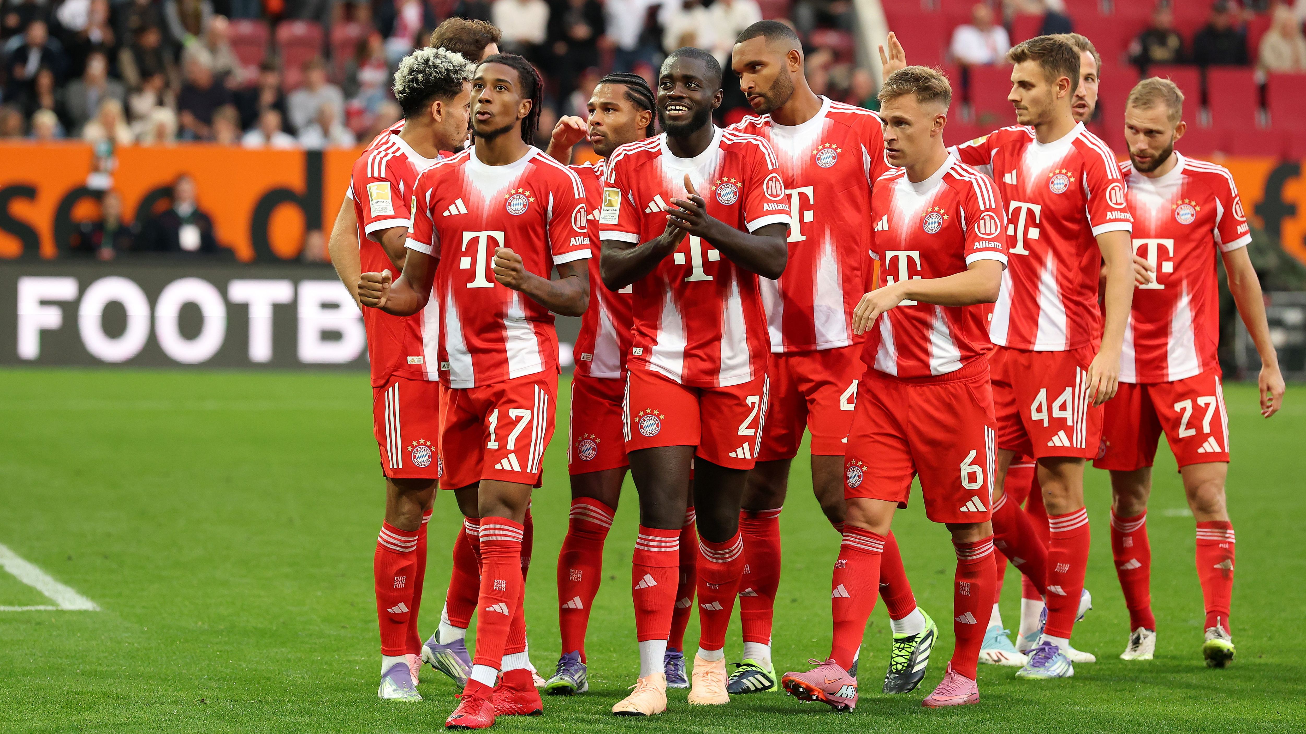 FC Augsburg v FC Bayern München - Bundesliga