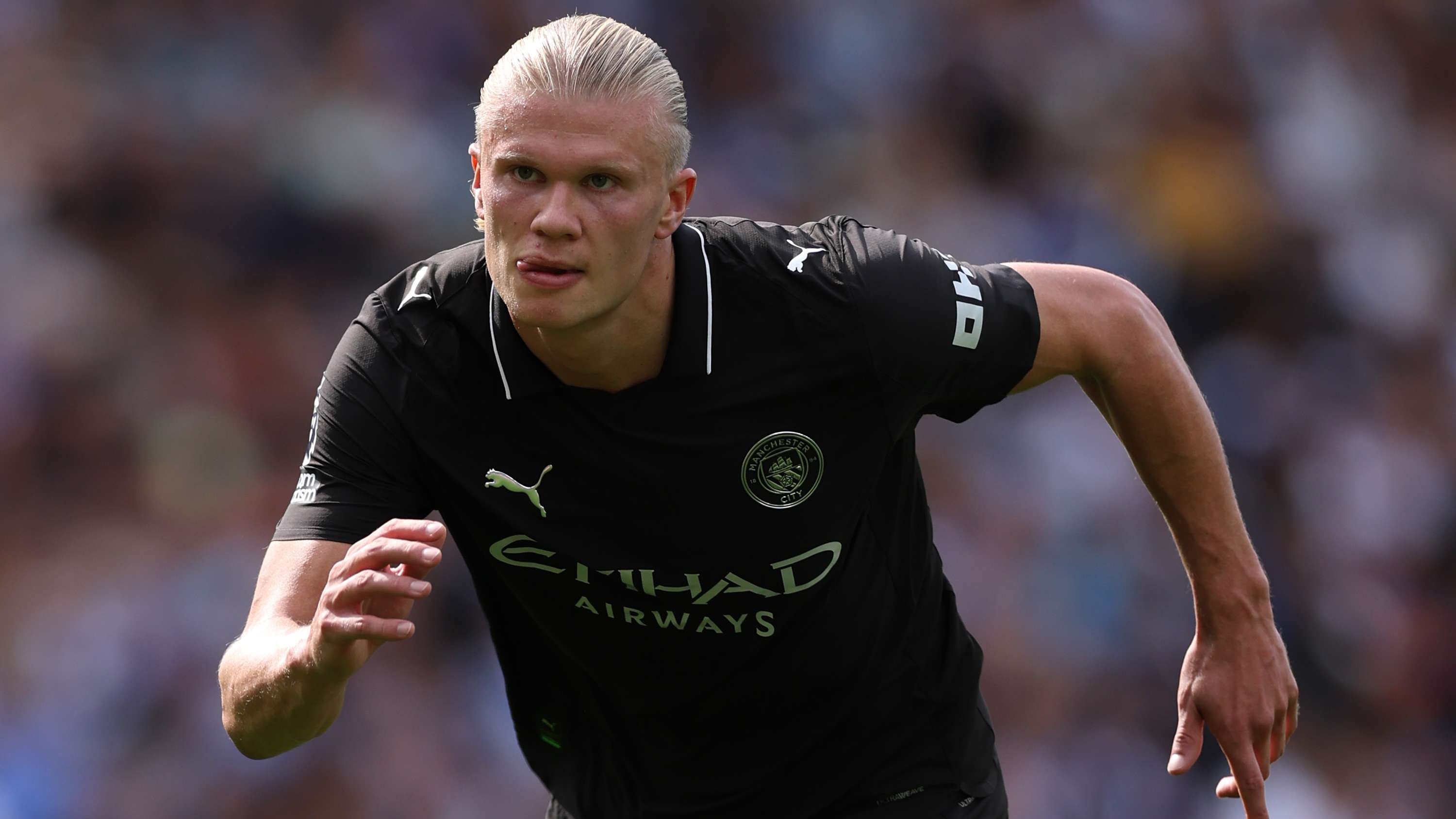 Brighton & Hove Albion v Manchester City - Premier League