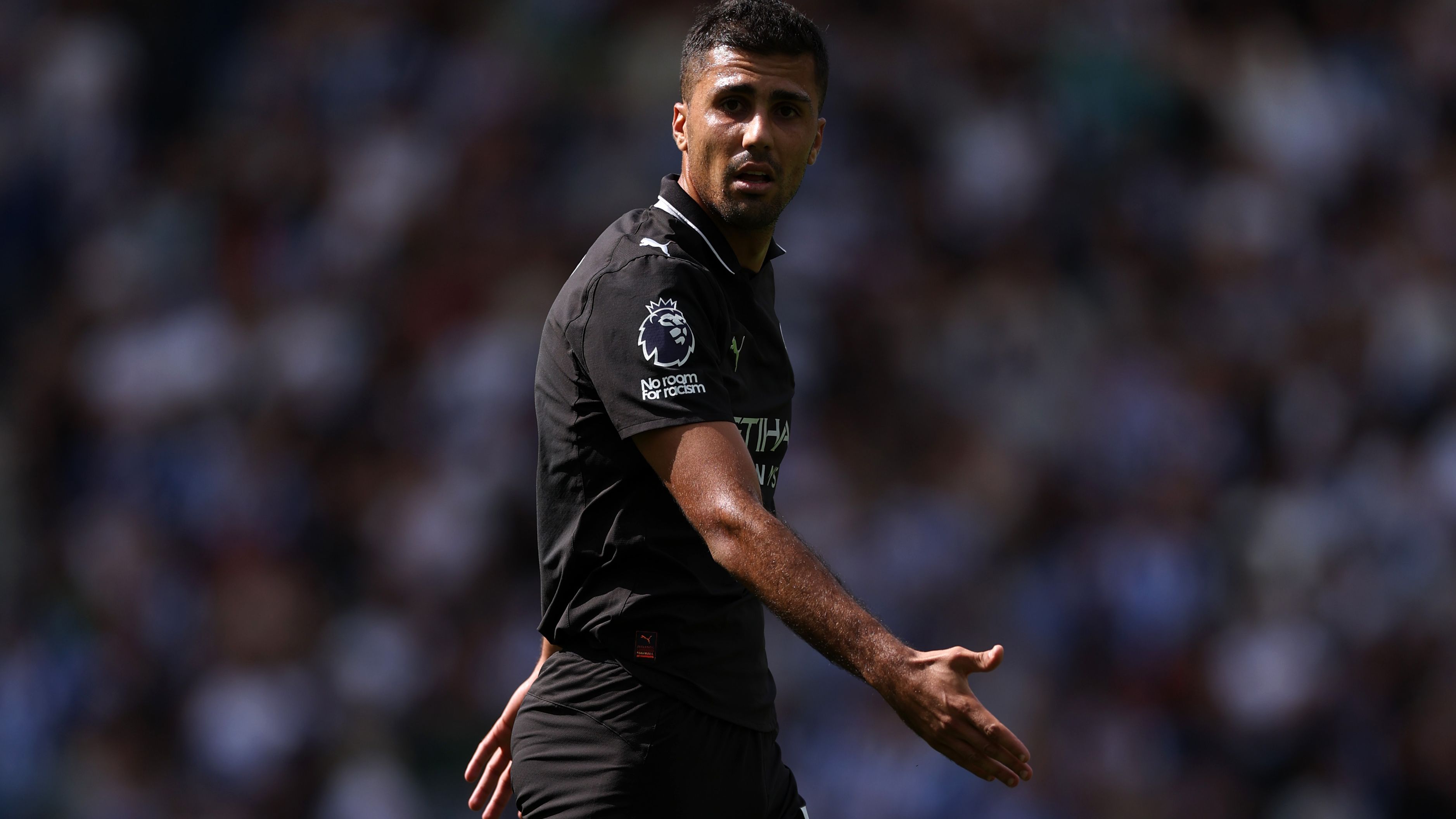 Brighton & Hove Albion v Manchester City - Premier League