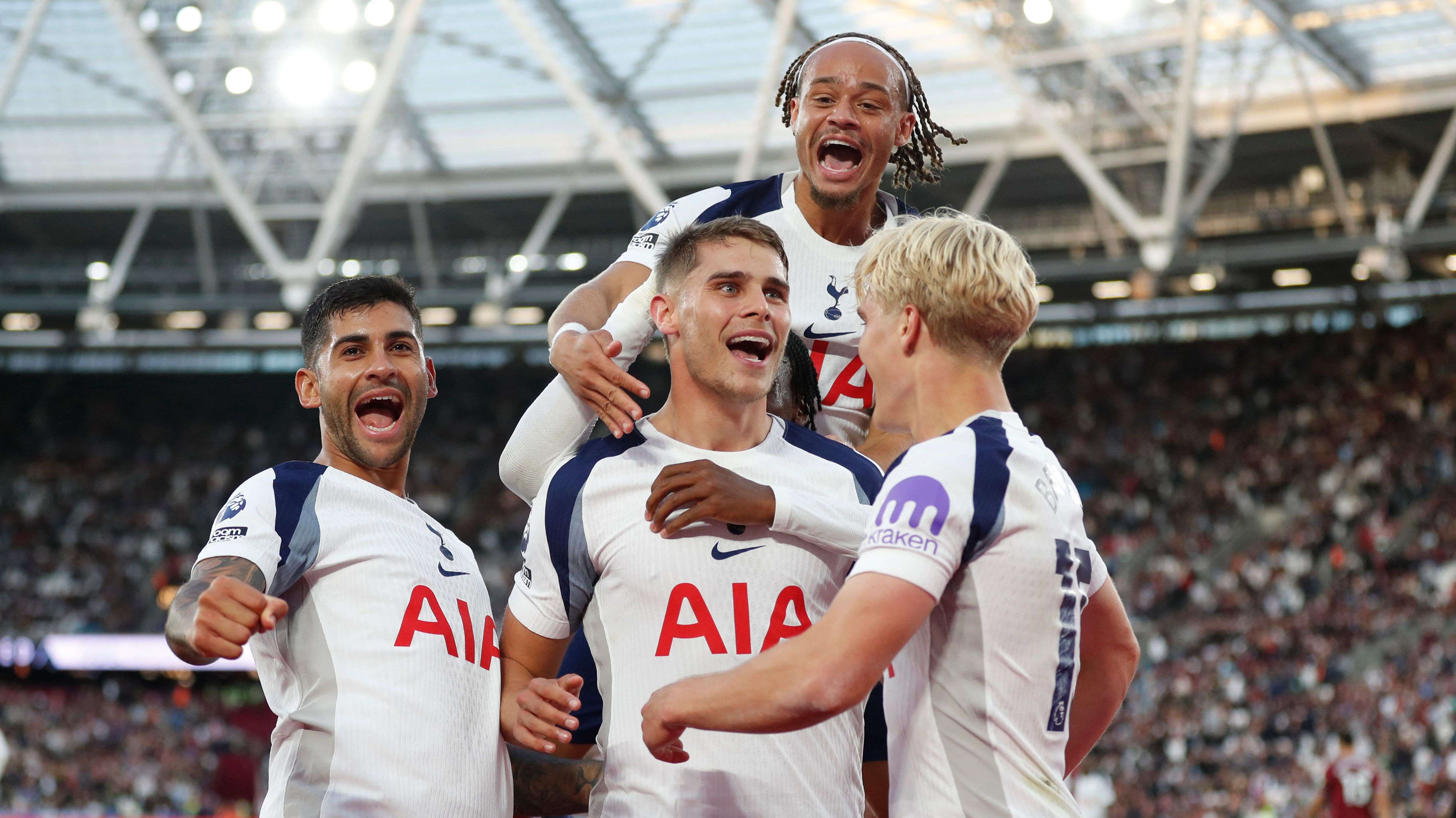 TOPSHOT-FBL-ENG-PR-WEST HAM-TOTTENHAM