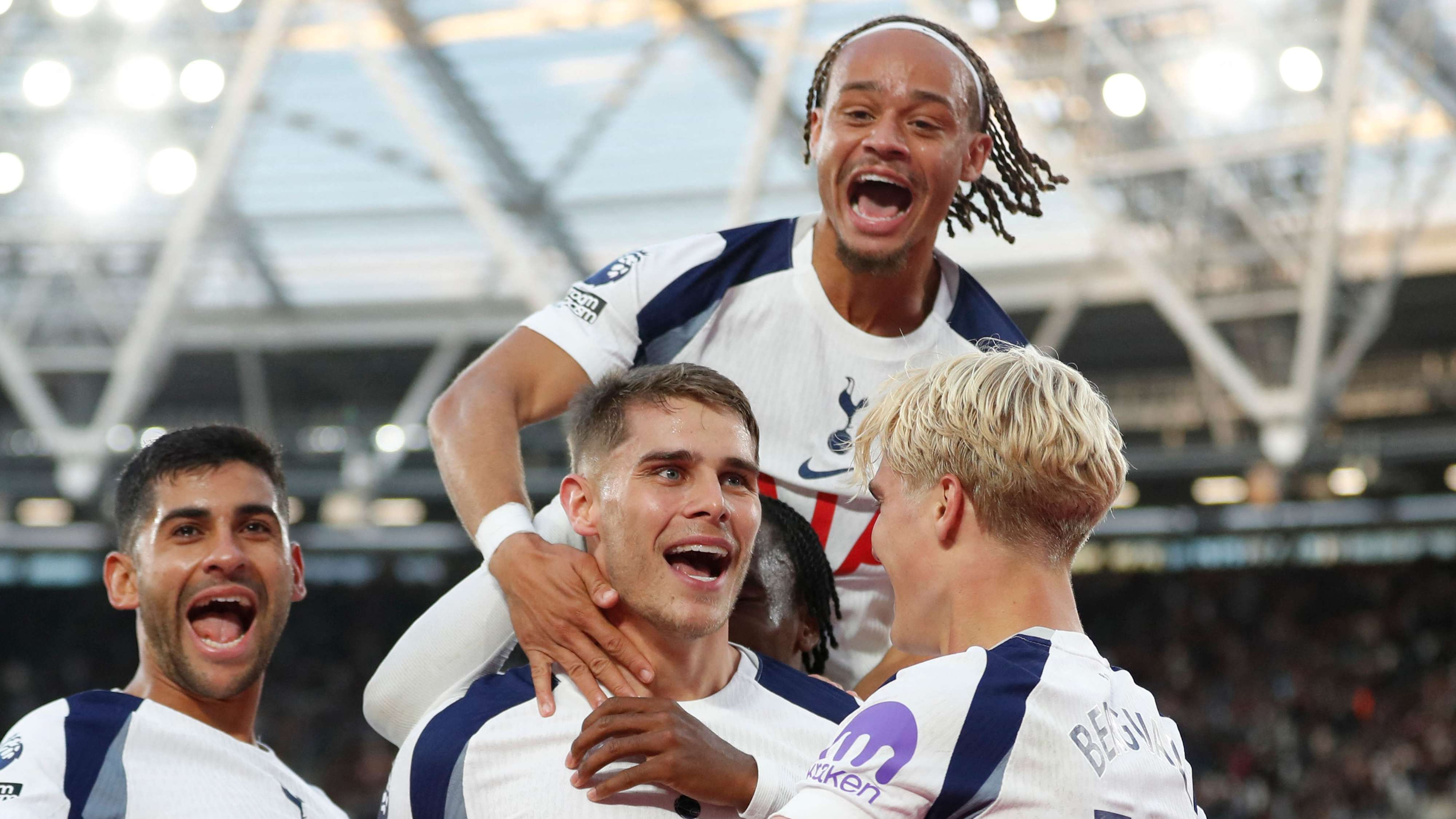 FBL-ENG-PR-WEST HAM-TOTTENHAM