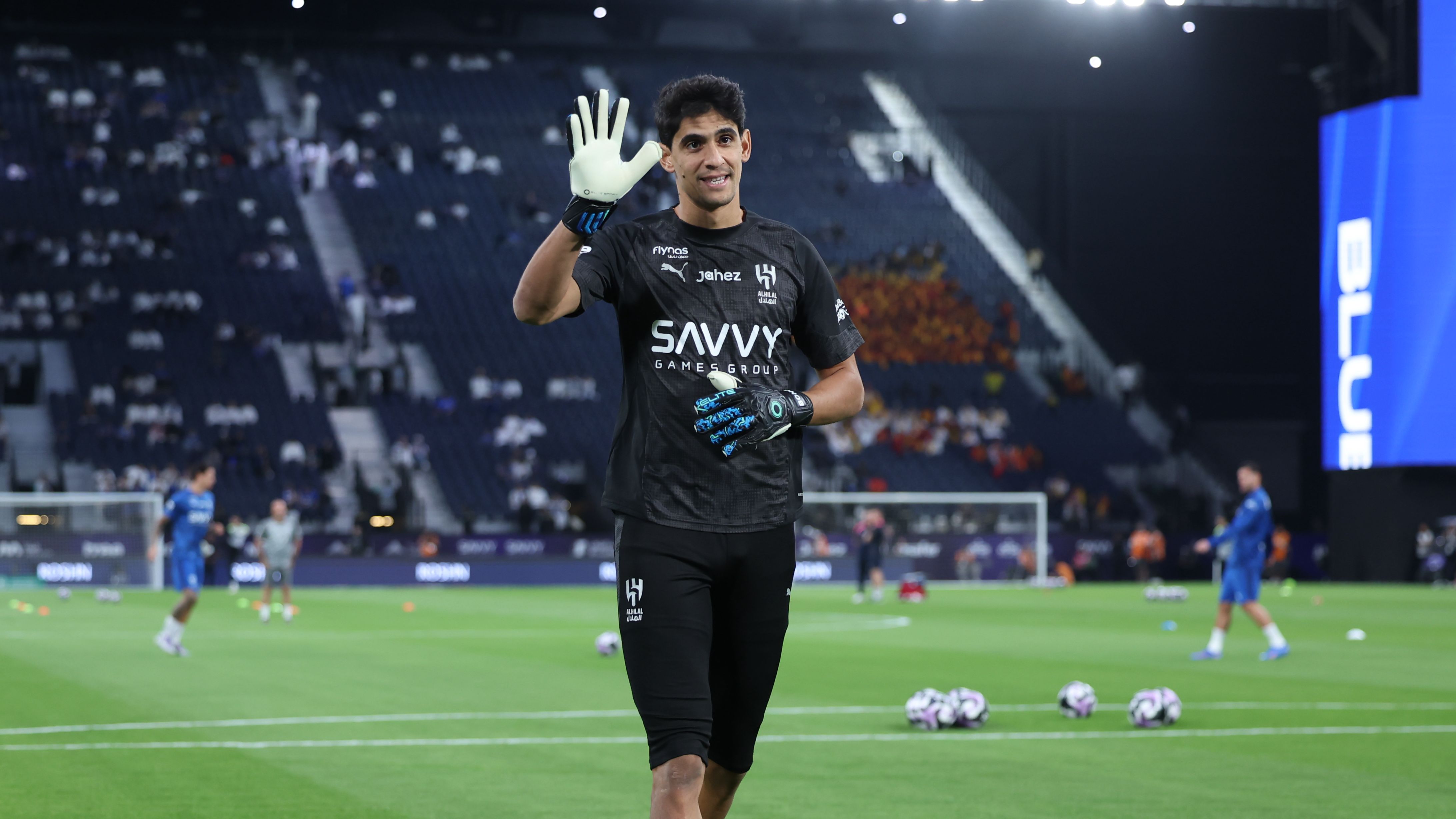 ريفر بليت يحدد موعدًا جديدًا لمفاوضات ياسين بونو بعد مونديال 2026