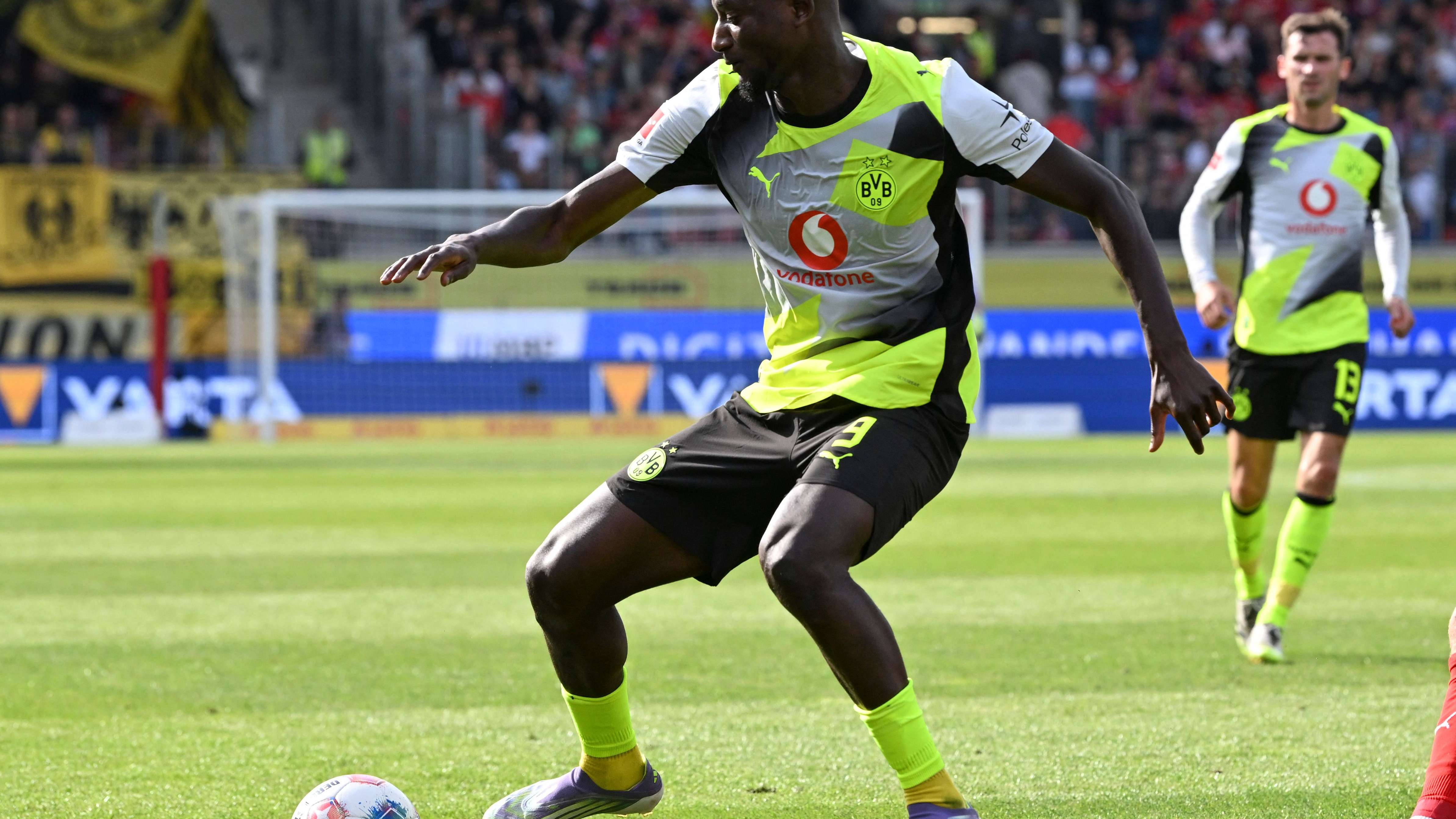 FBL-GER-BUNDESLIGA-HEIDENHEIM-DORTMUND