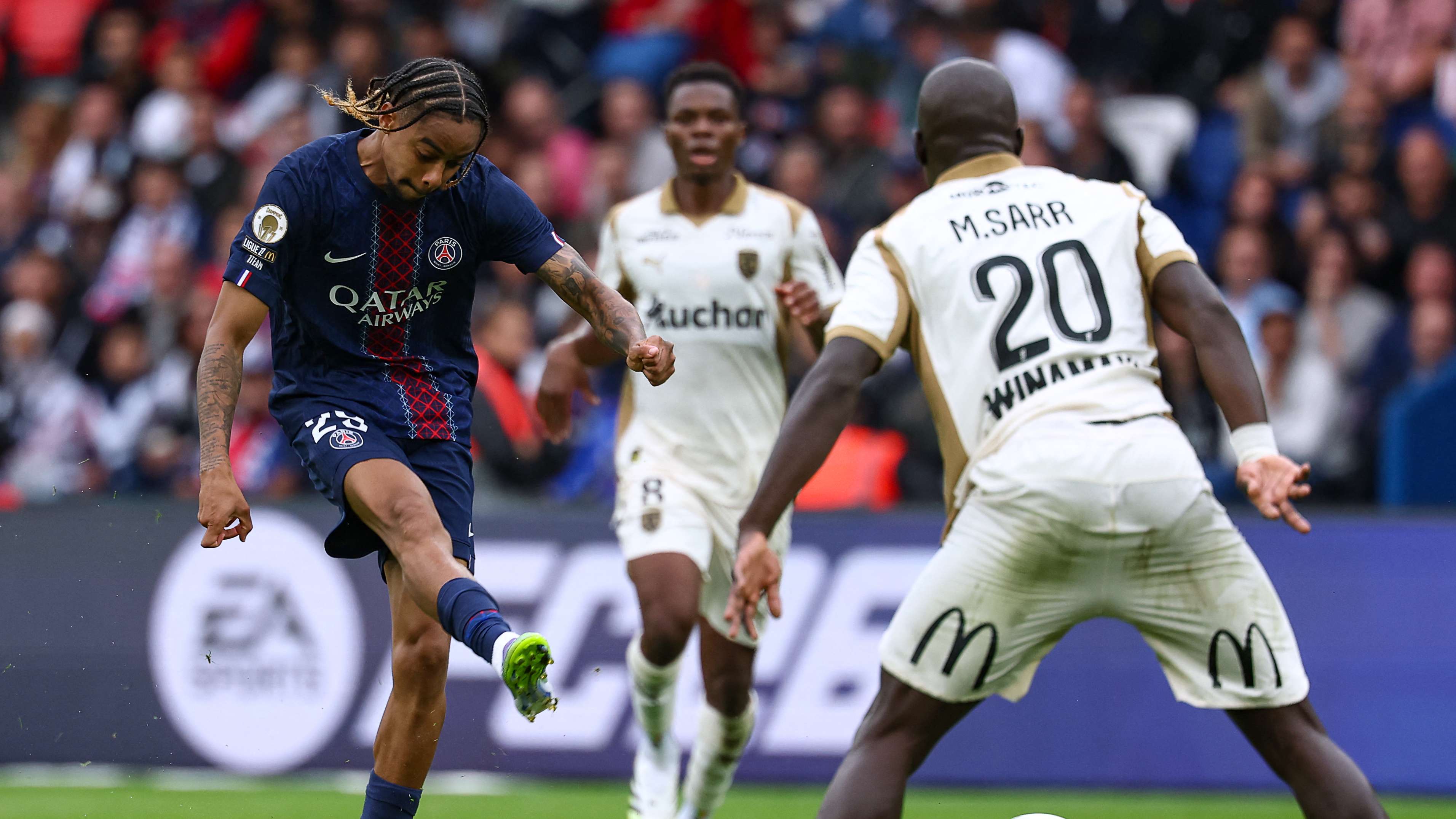 FBL-FRA-LIGUE1-PSG-LENS