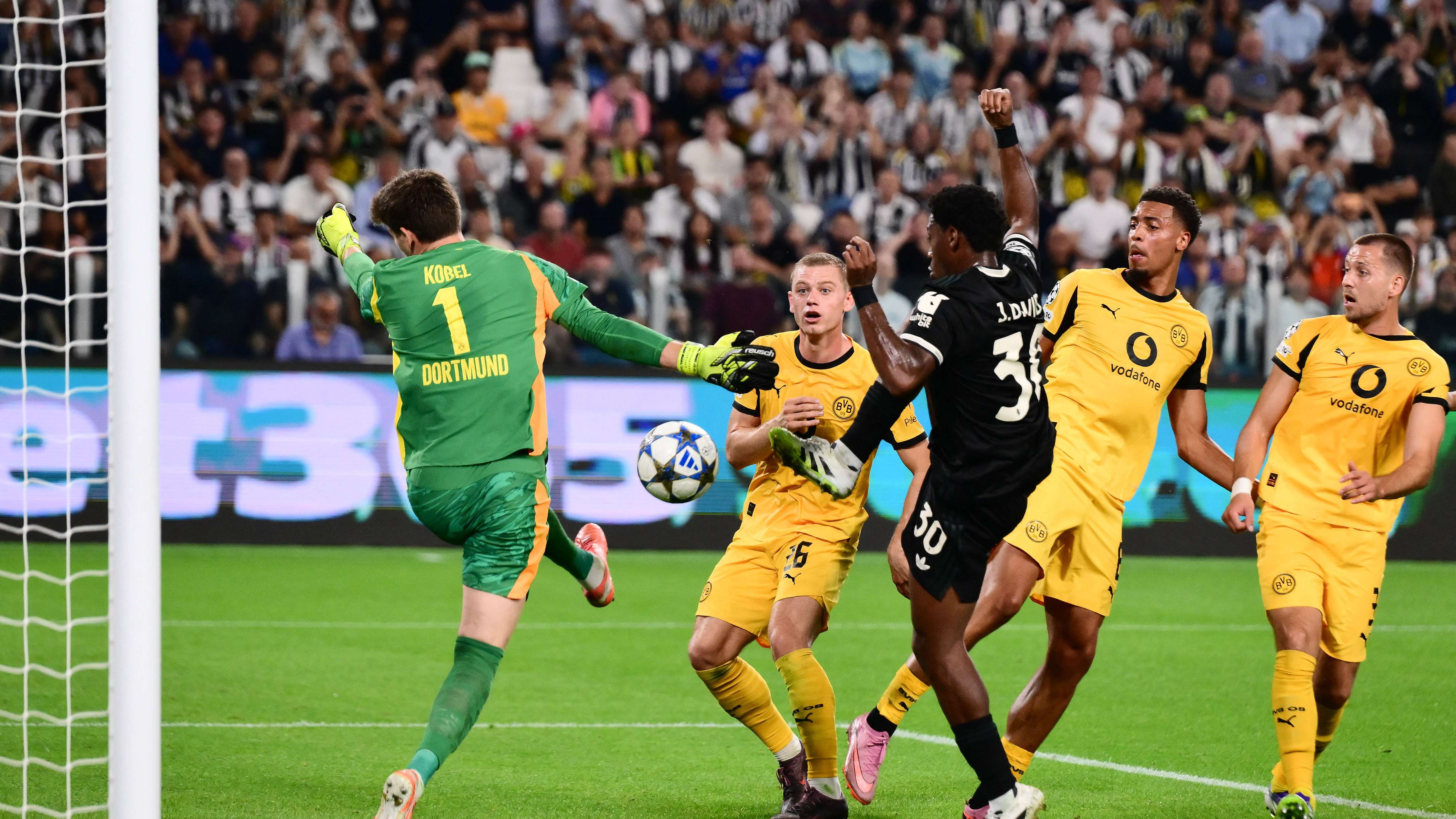 FBL-EUR-C1-JUVENTUS-DORTMUND