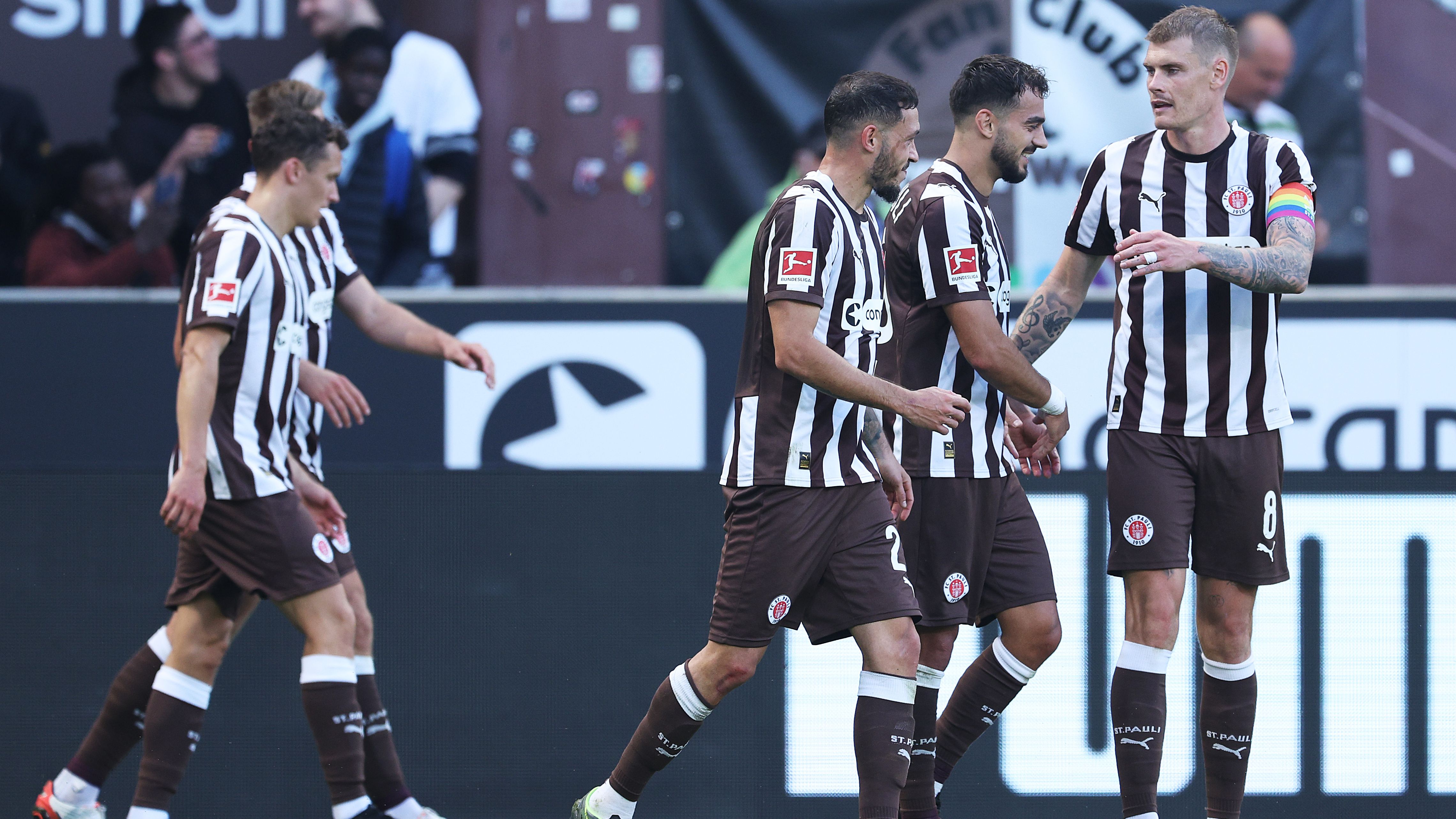 FC St. Pauli v FC Augsburg - Bundesliga