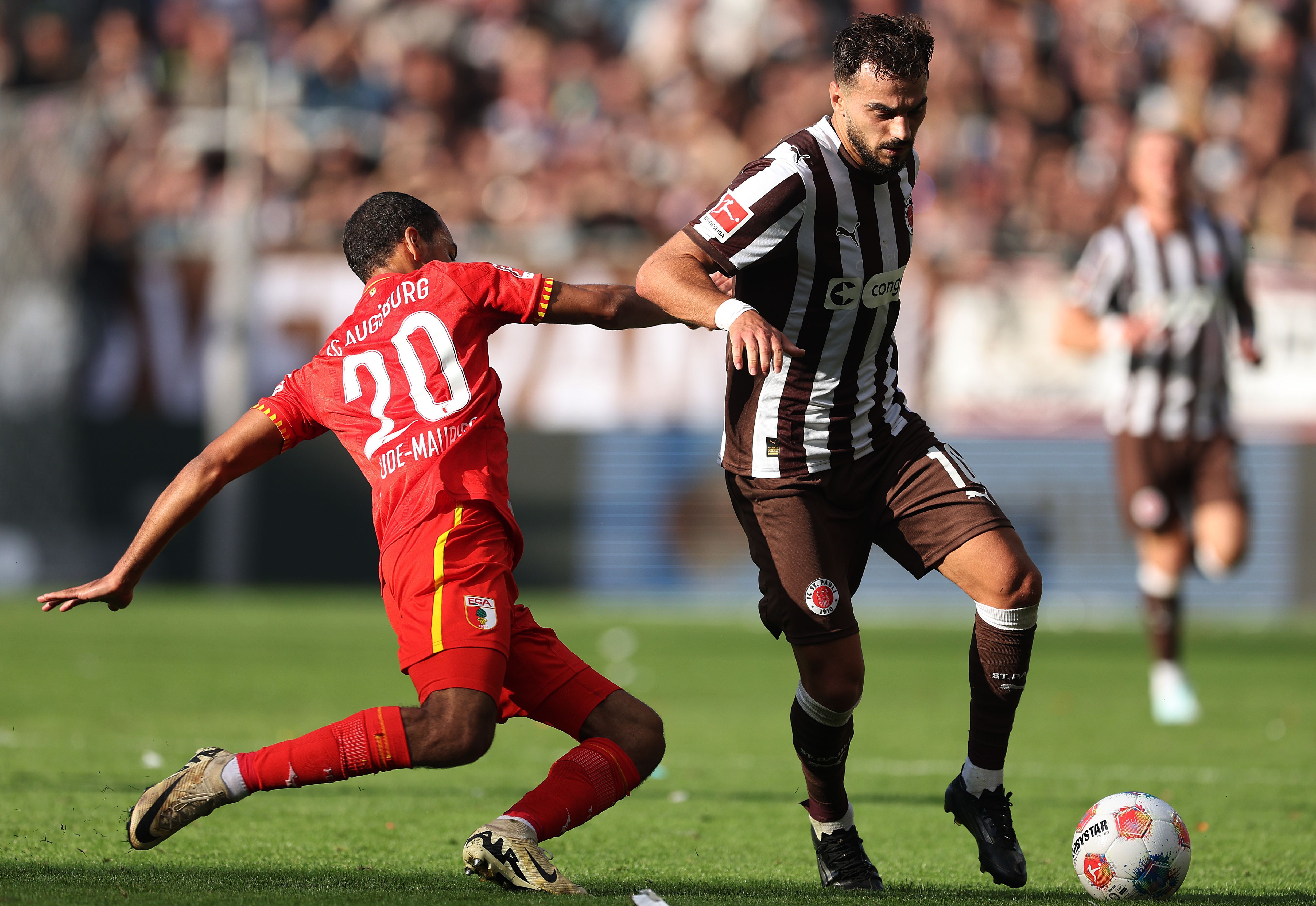 FC St. Pauli v FC Augsburg - Bundesliga
