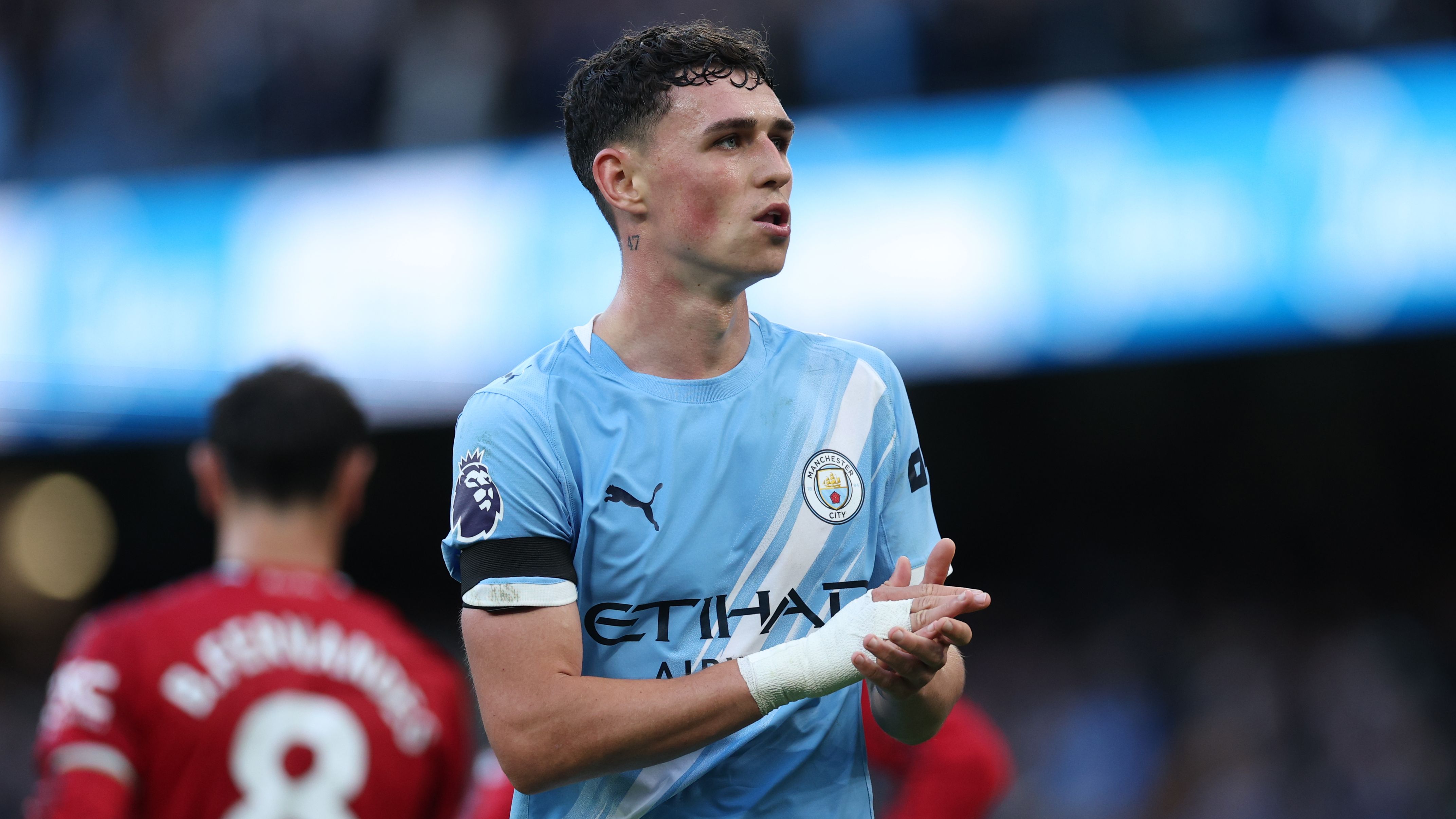 Manchester City v Manchester United - Premier League