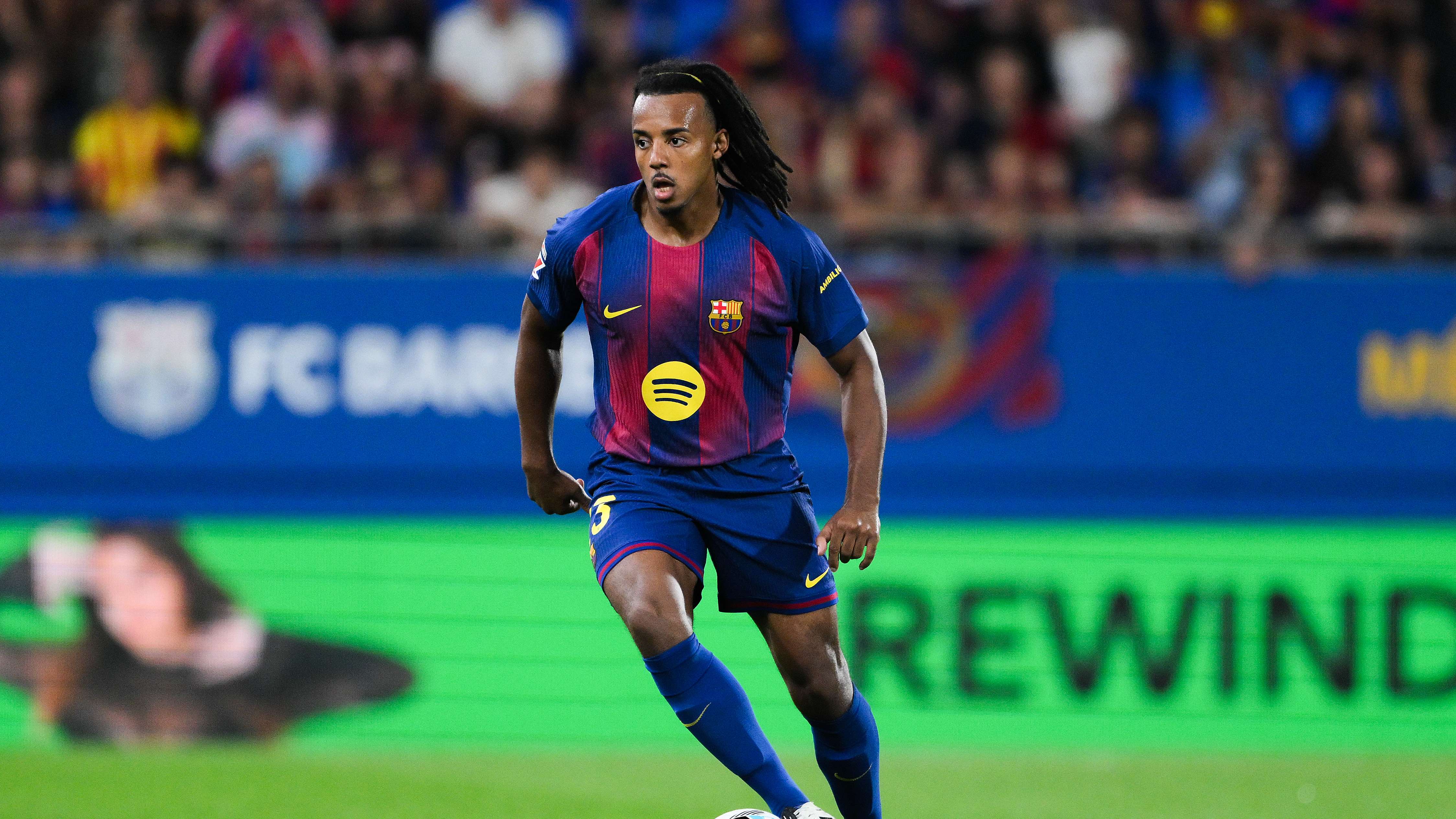 FC Barcelona v Valencia CF - LaLiga EA Sports