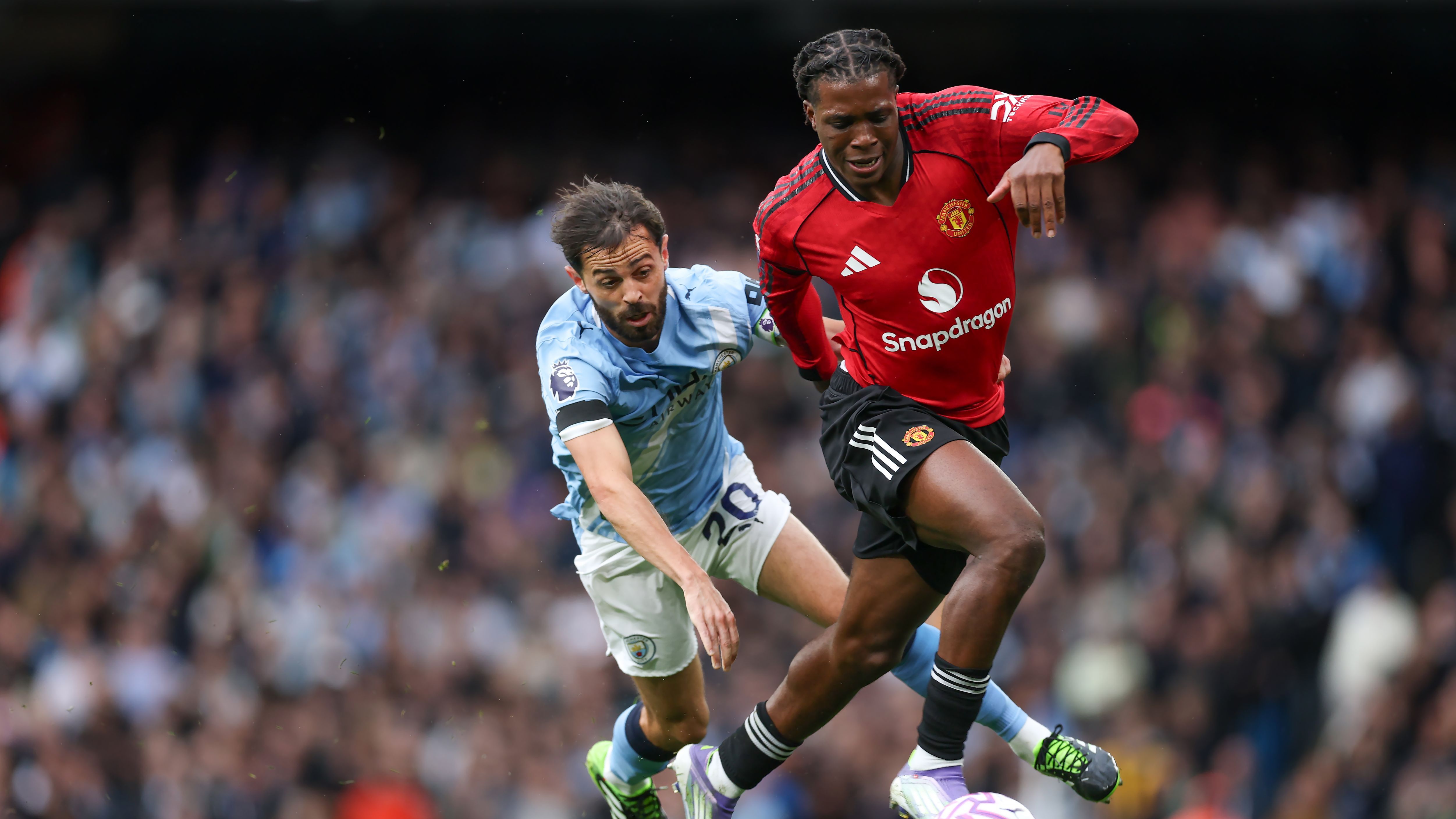 Manchester City v Manchester United - Premier League