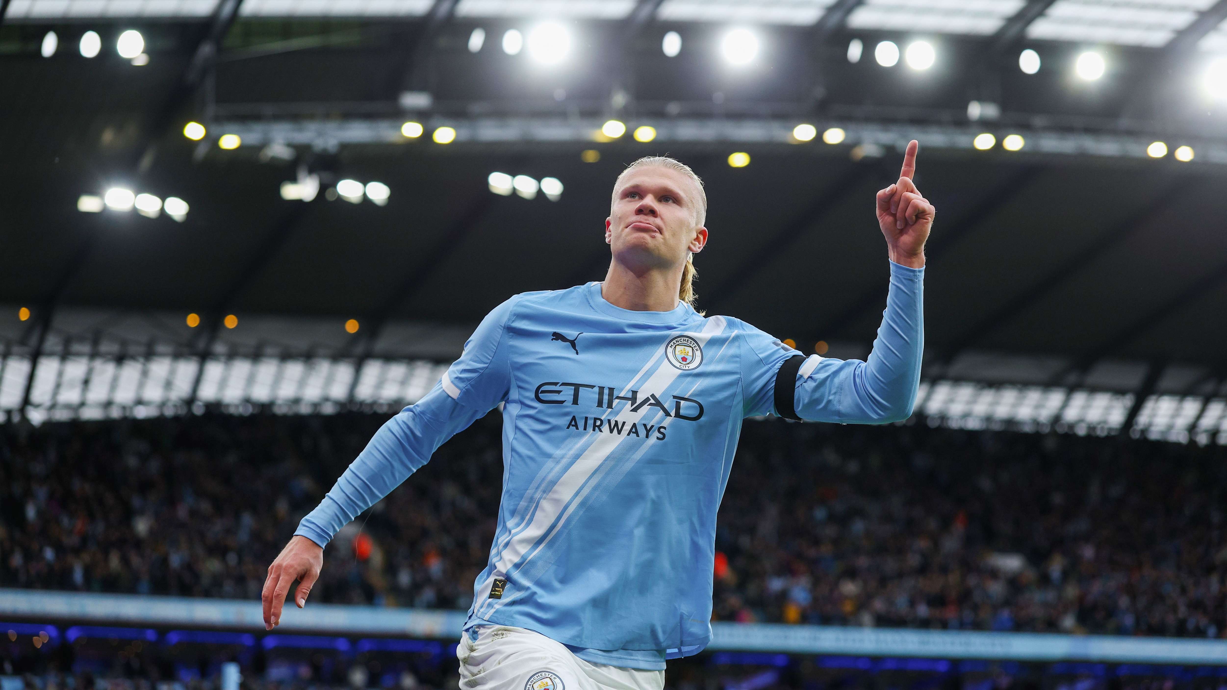 Manchester City v Manchester United - Premier League