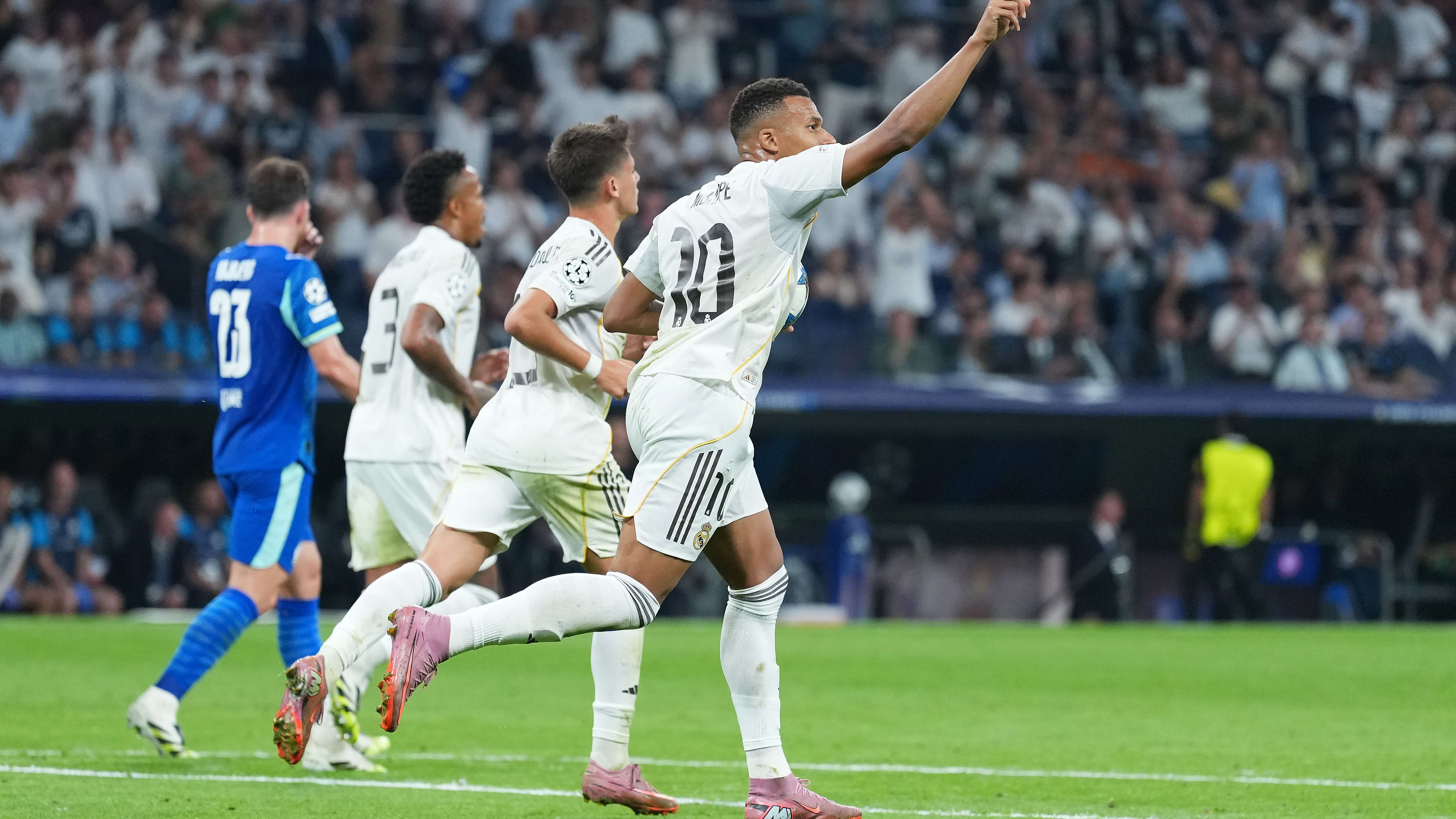 Real Madrid C.F. v Olympique de Marseille - UEFA Champions League 2025/26 League Phase MD1