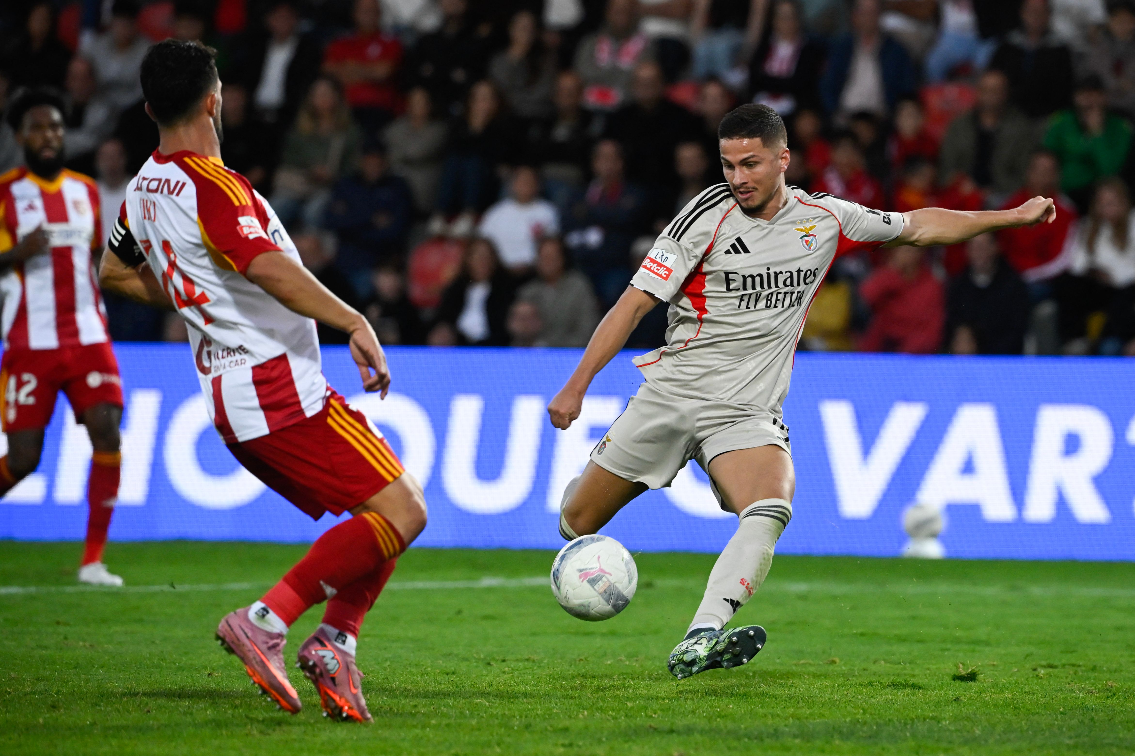 FBL-POR-LIGA-AVS-BENFICA