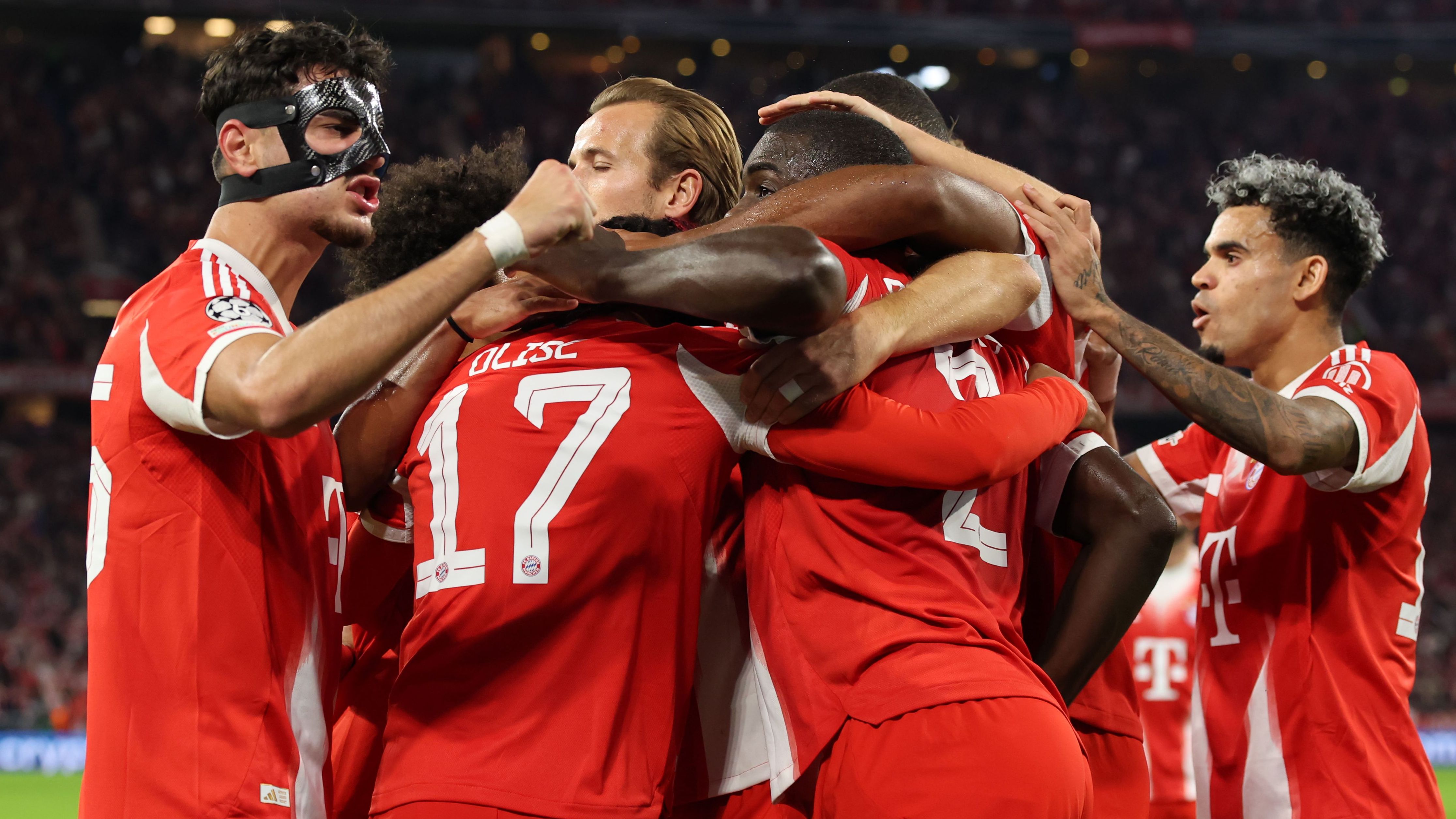 FC Bayern München v Chelsea FC - UEFA Champions League 2025/26 League Phase MD1