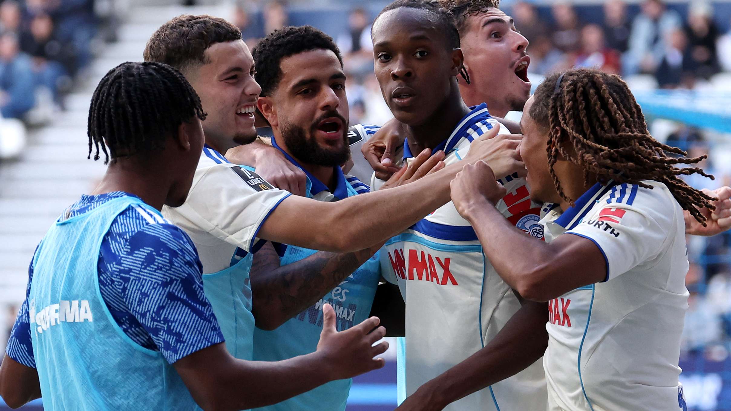 FBL-FRA-LIGUE1-PARIS FC-STRASBOURG