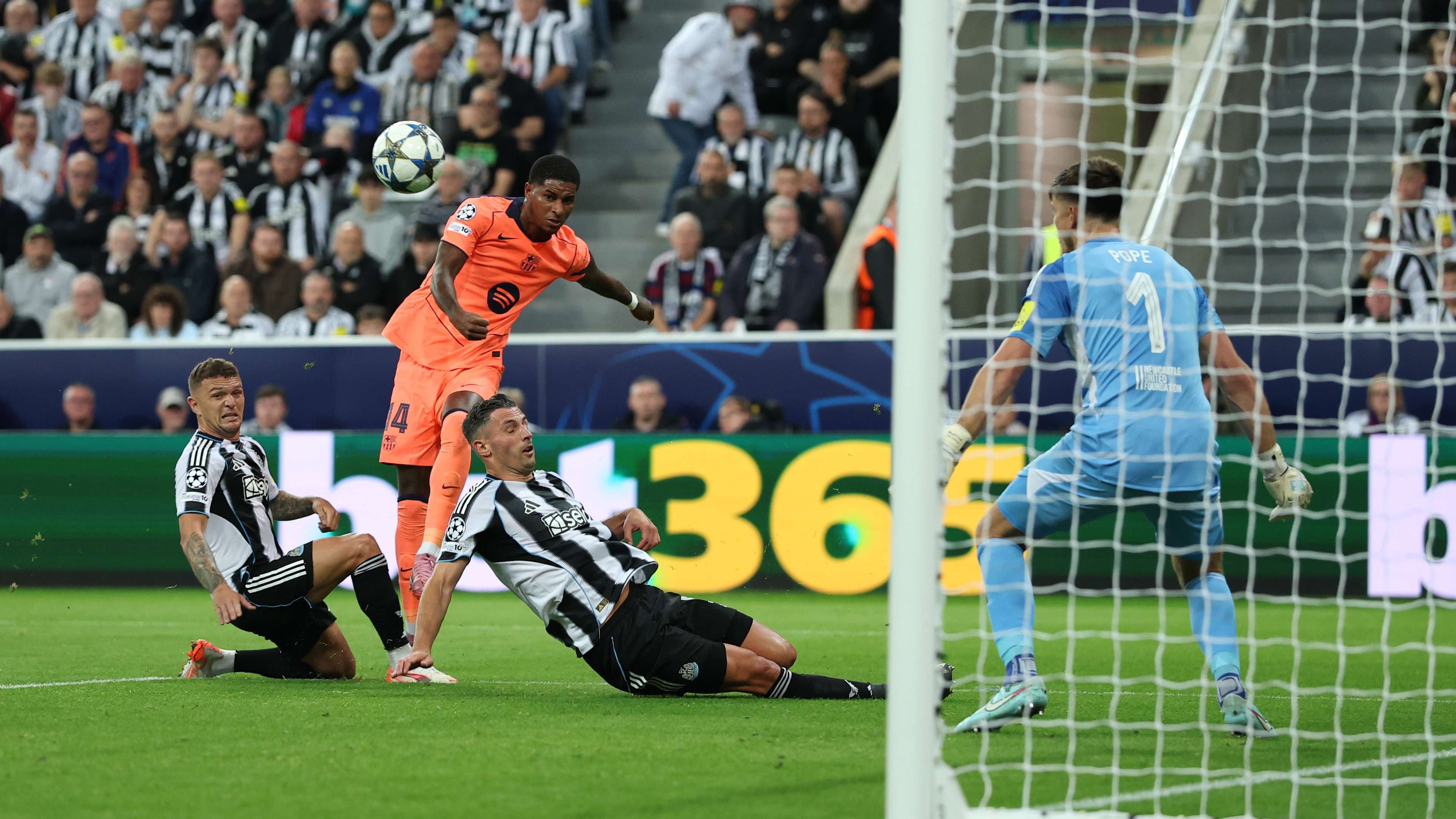 راشفورد أمام نيوكاسل