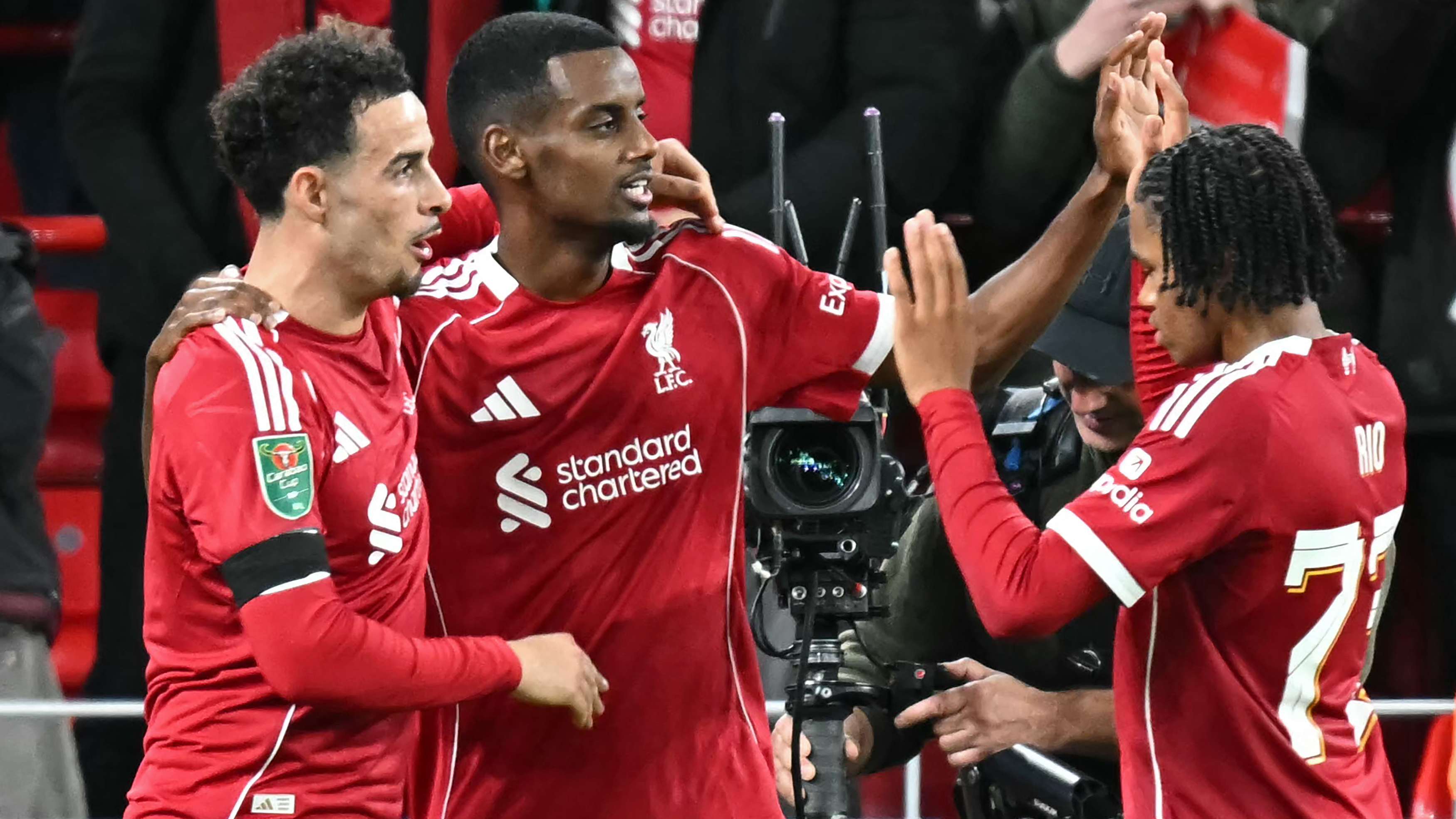 TOPSHOT-FBL-ENG-LCUP-LIVERPOOL-SOUTHAMPTON